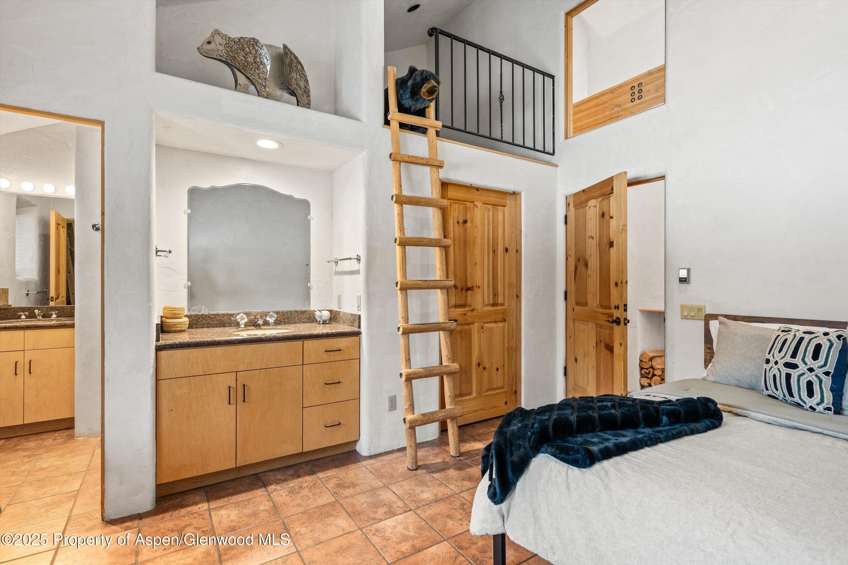 7282 Upper River Road Property Photo 19