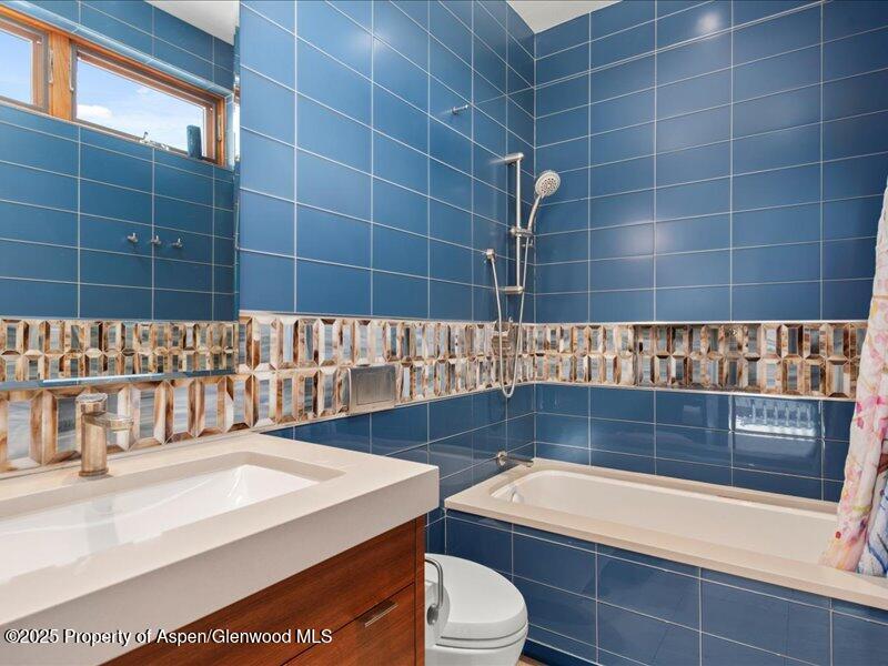 975 S Starwood Property Photo 30