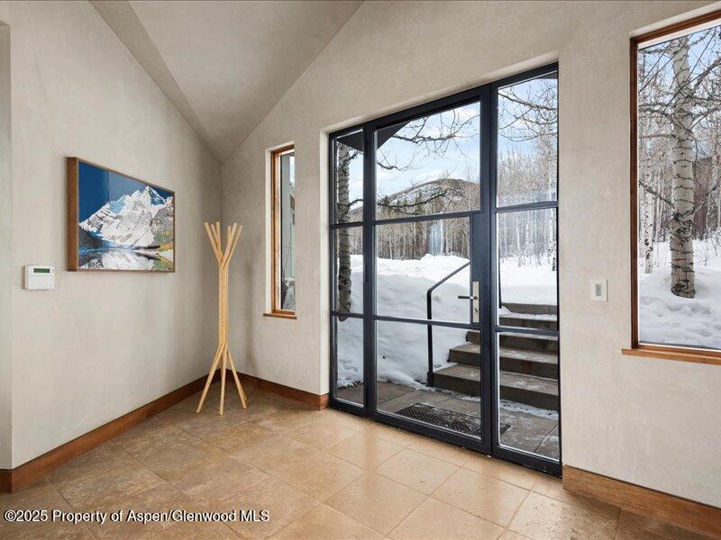 975 S Starwood Property Photo 34