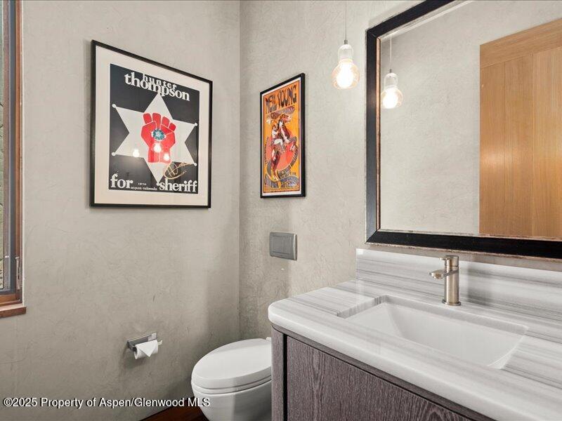 975 S Starwood Property Photo 36