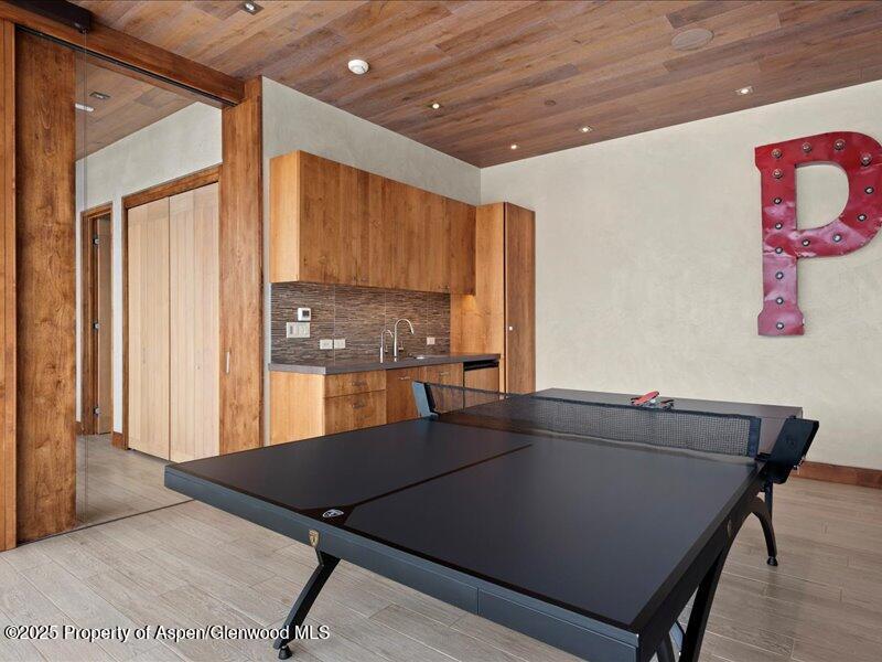 975 S Starwood Property Photo 43