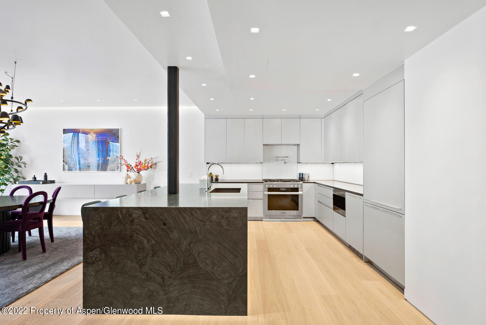508 E Cooper Avenue, Unit 201 Property Photo 18
