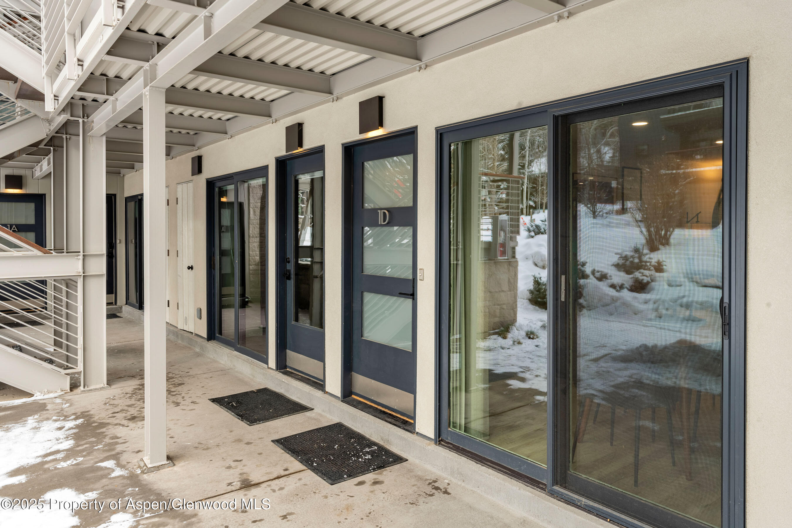 100 E Dean Street, 1d Property Photo 22