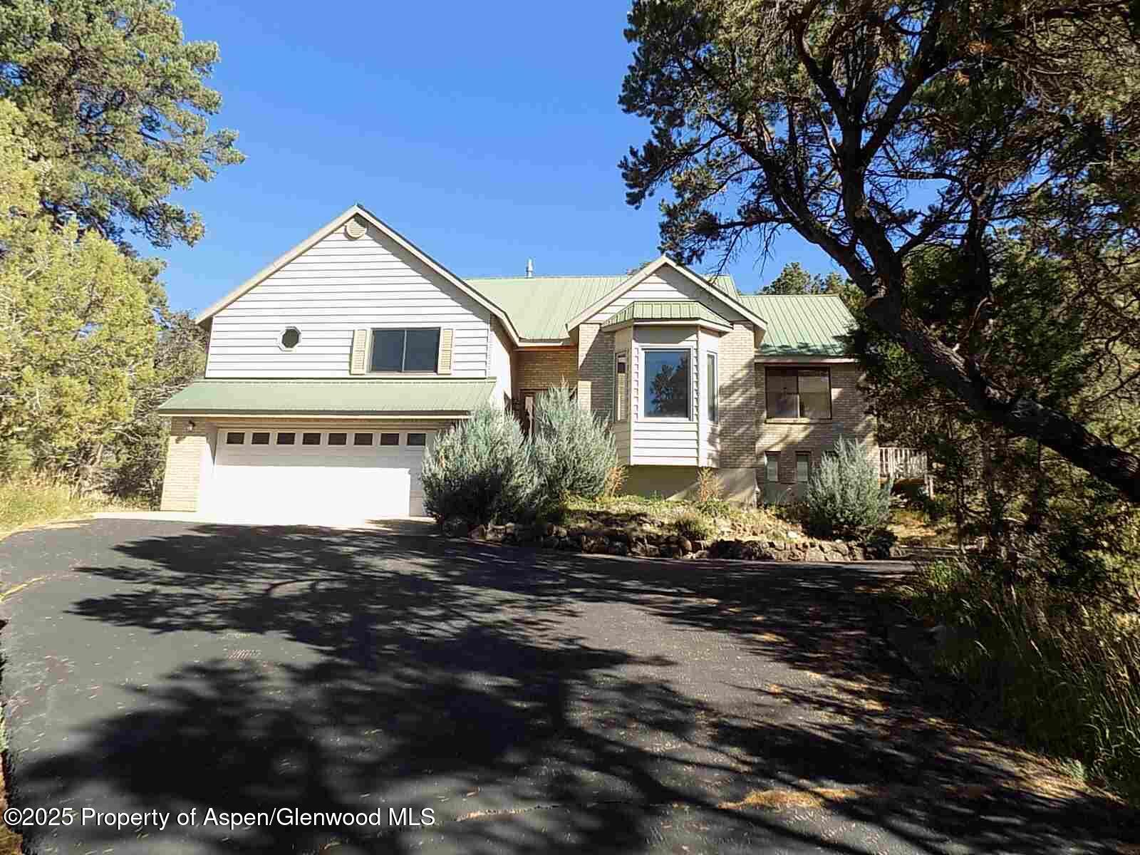 1544 County Road 112 Property Photo 1