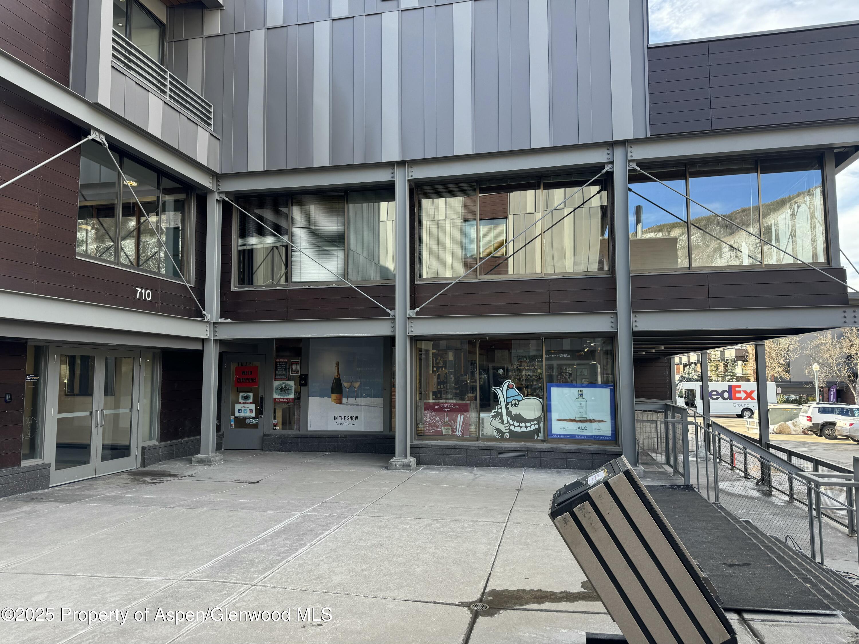710 E Durant Avenue, W-1 & W-2 Property Photo 1