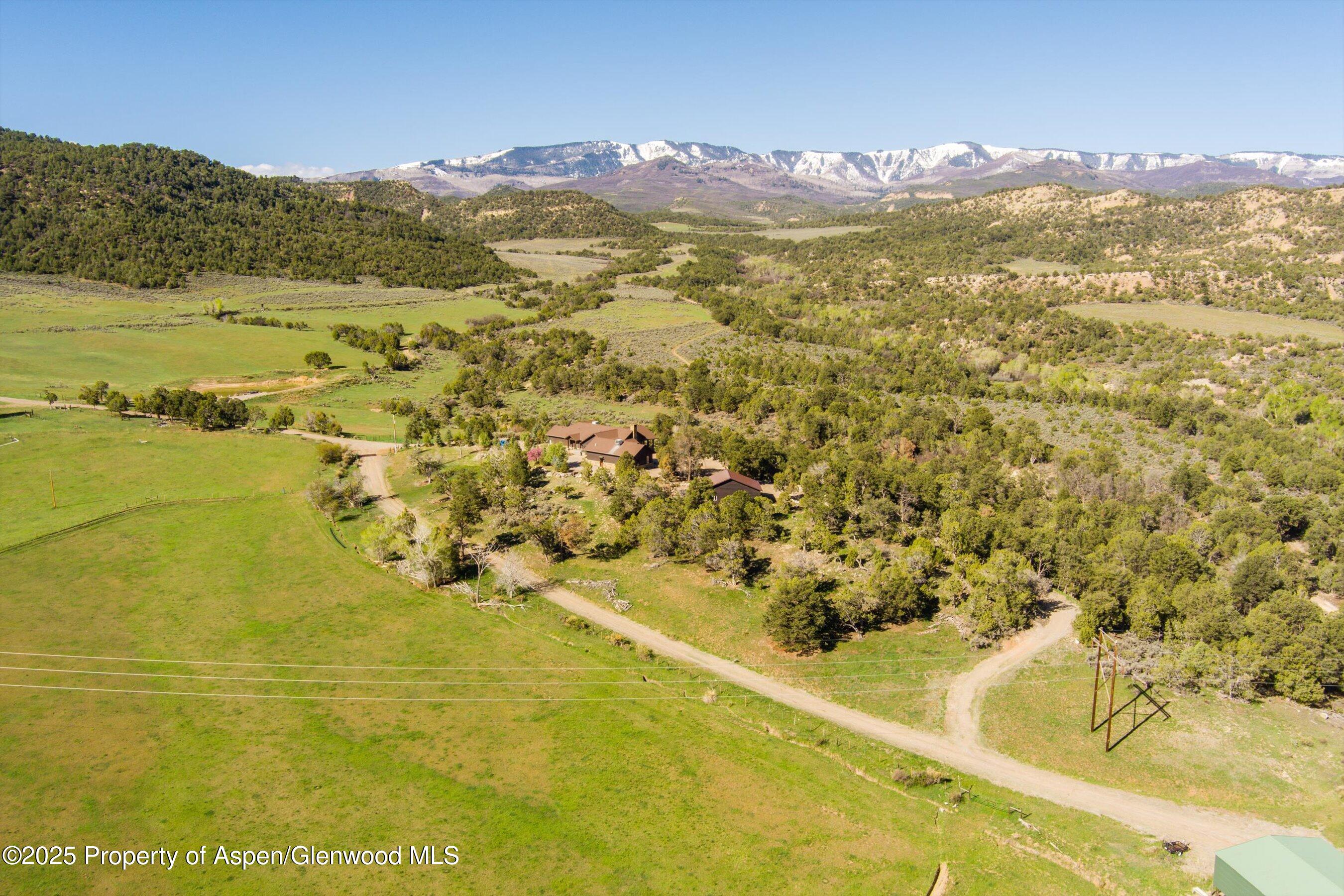 857 Indian Rock Road Property Photo 7