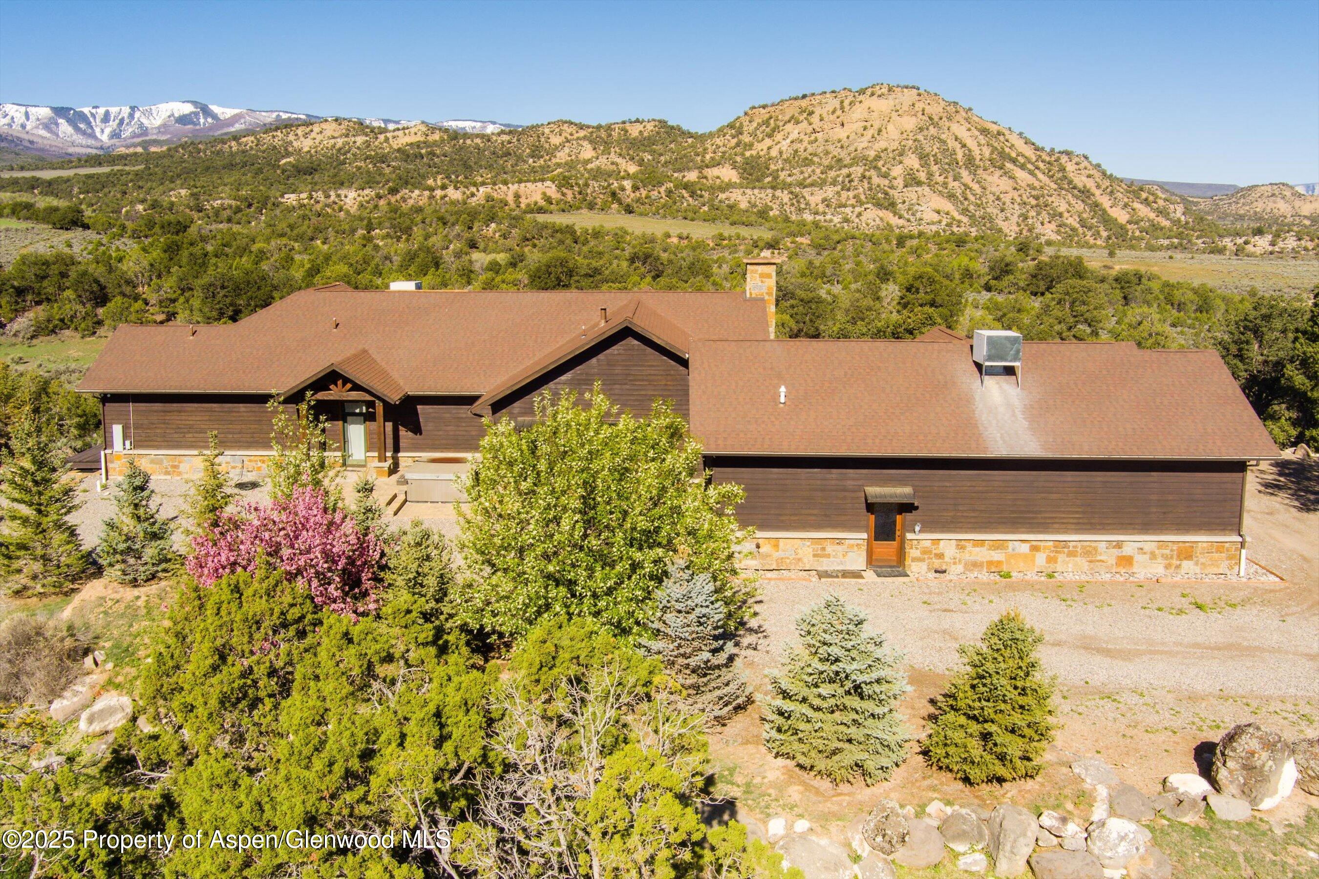 857 Indian Rock Road Property Photo 11