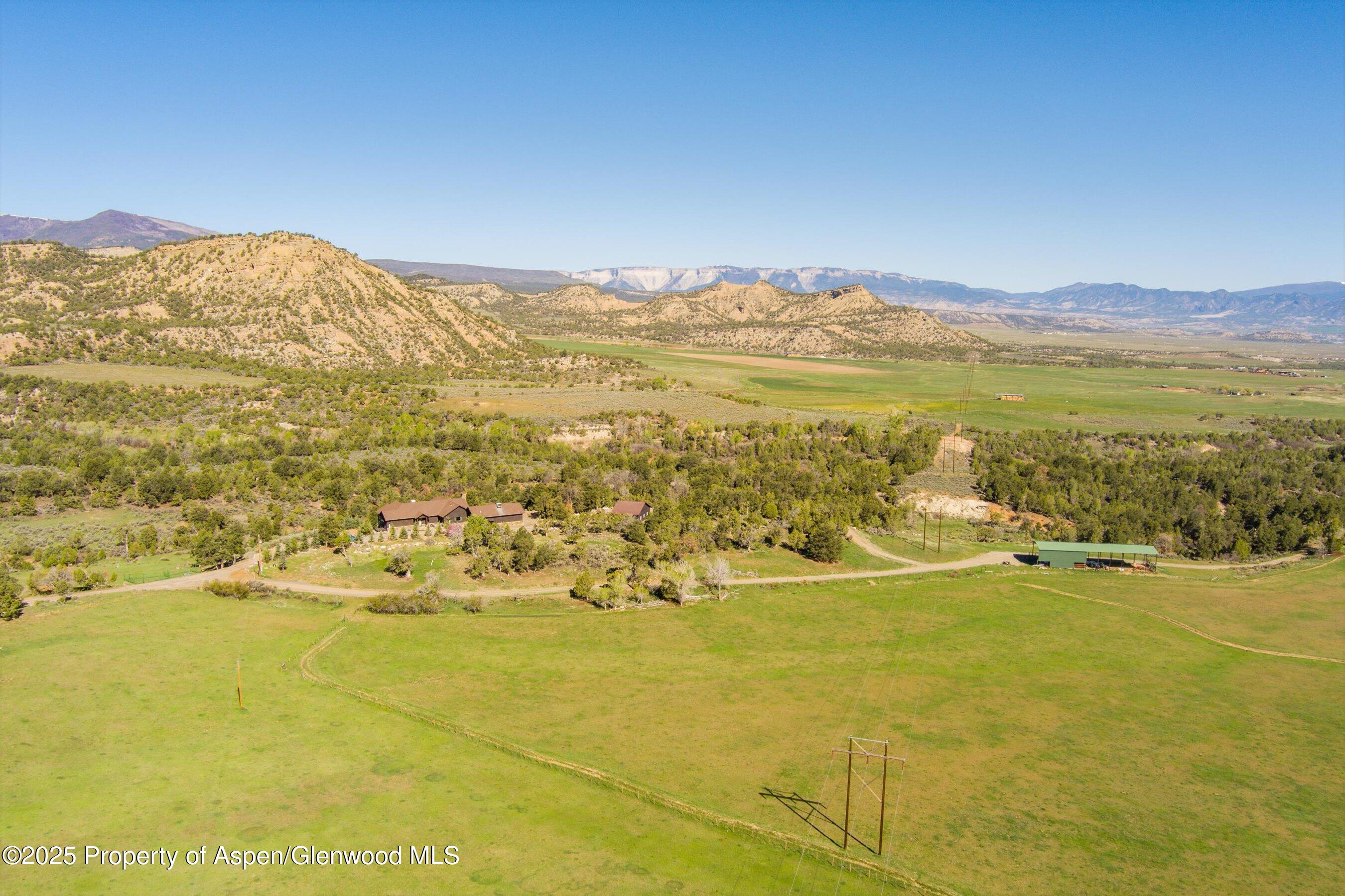 857 Indian Rock Road Property Photo 13