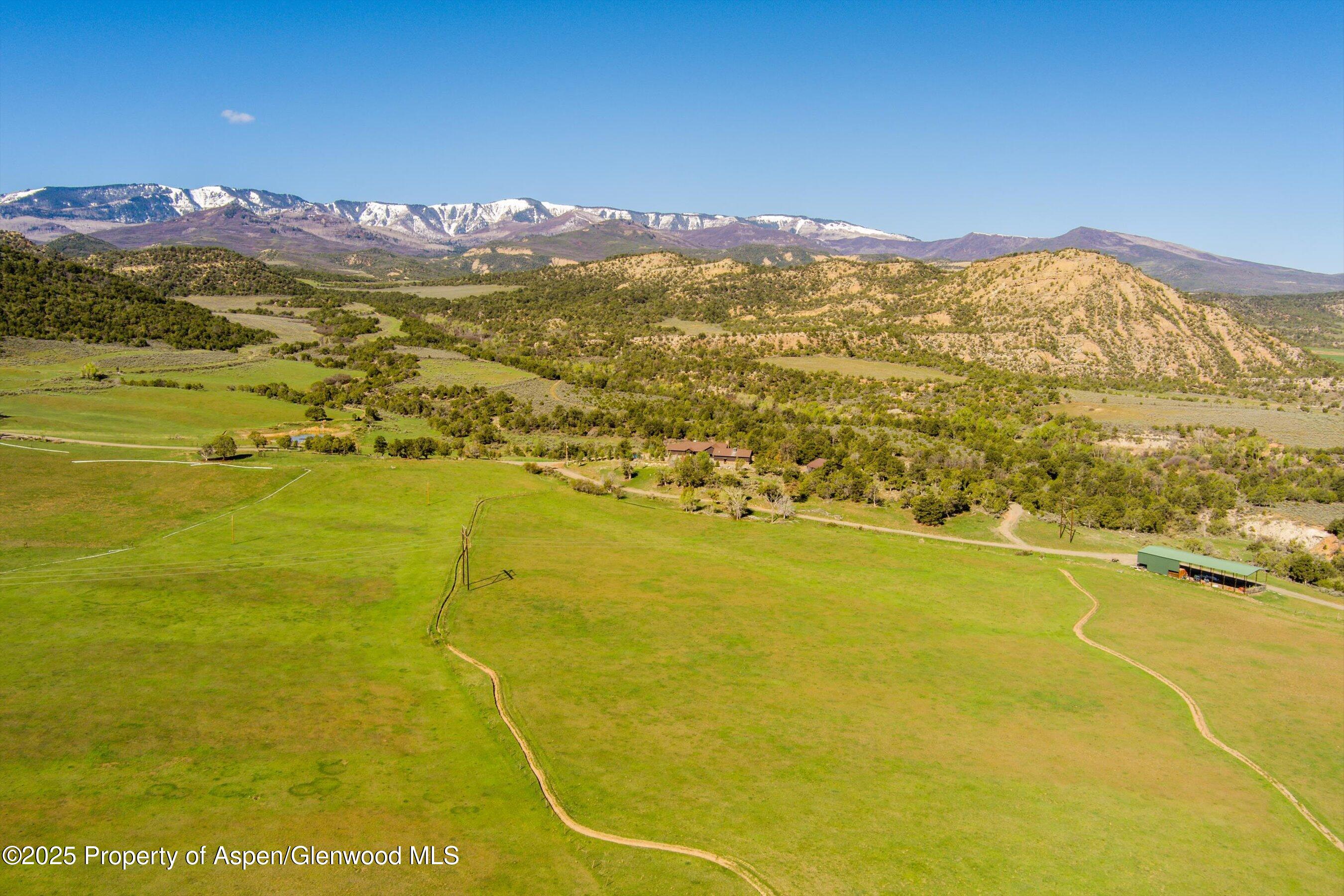 857 Indian Rock Road Property Photo 14
