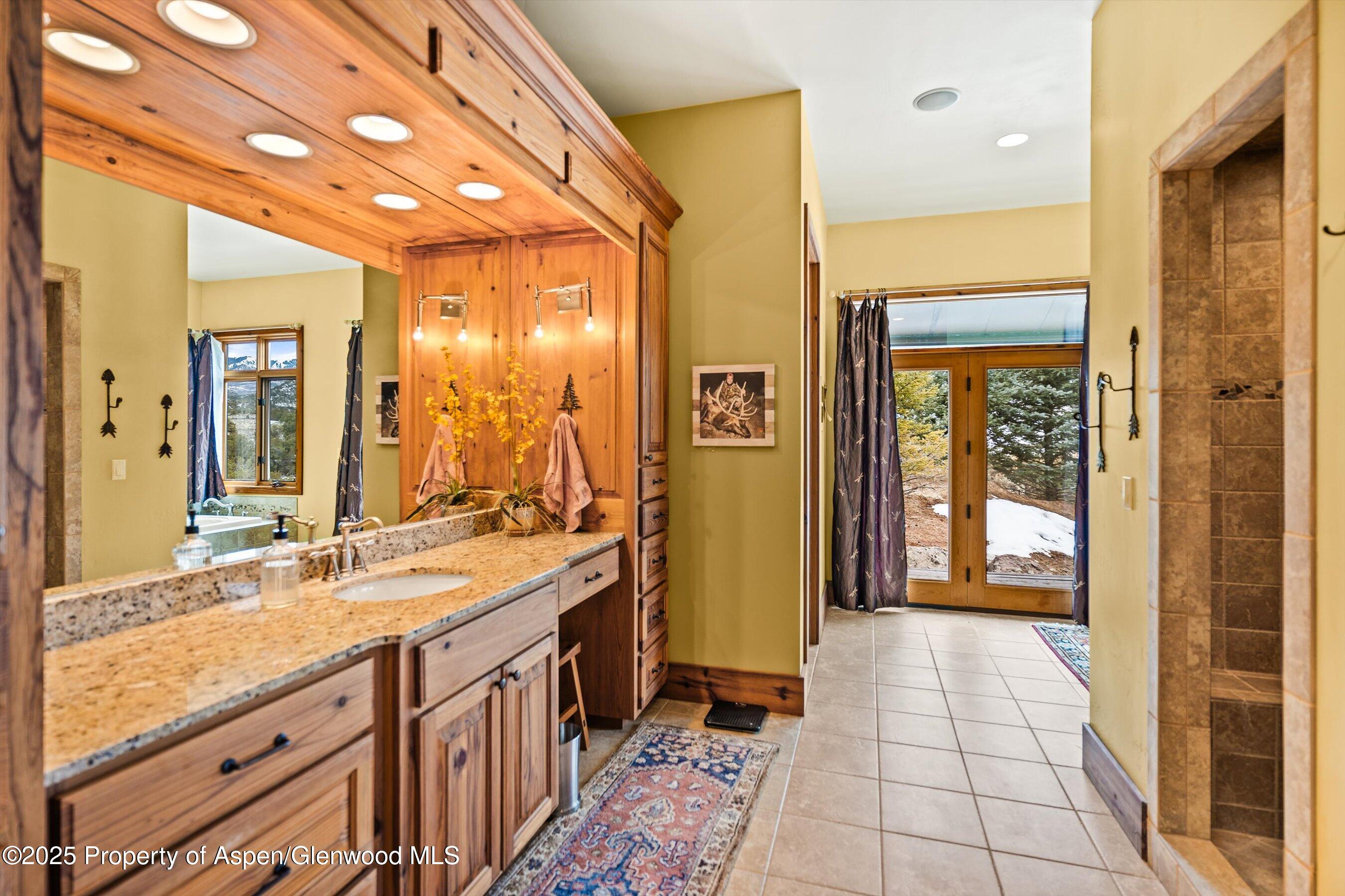 857 Indian Rock Road Property Photo 33