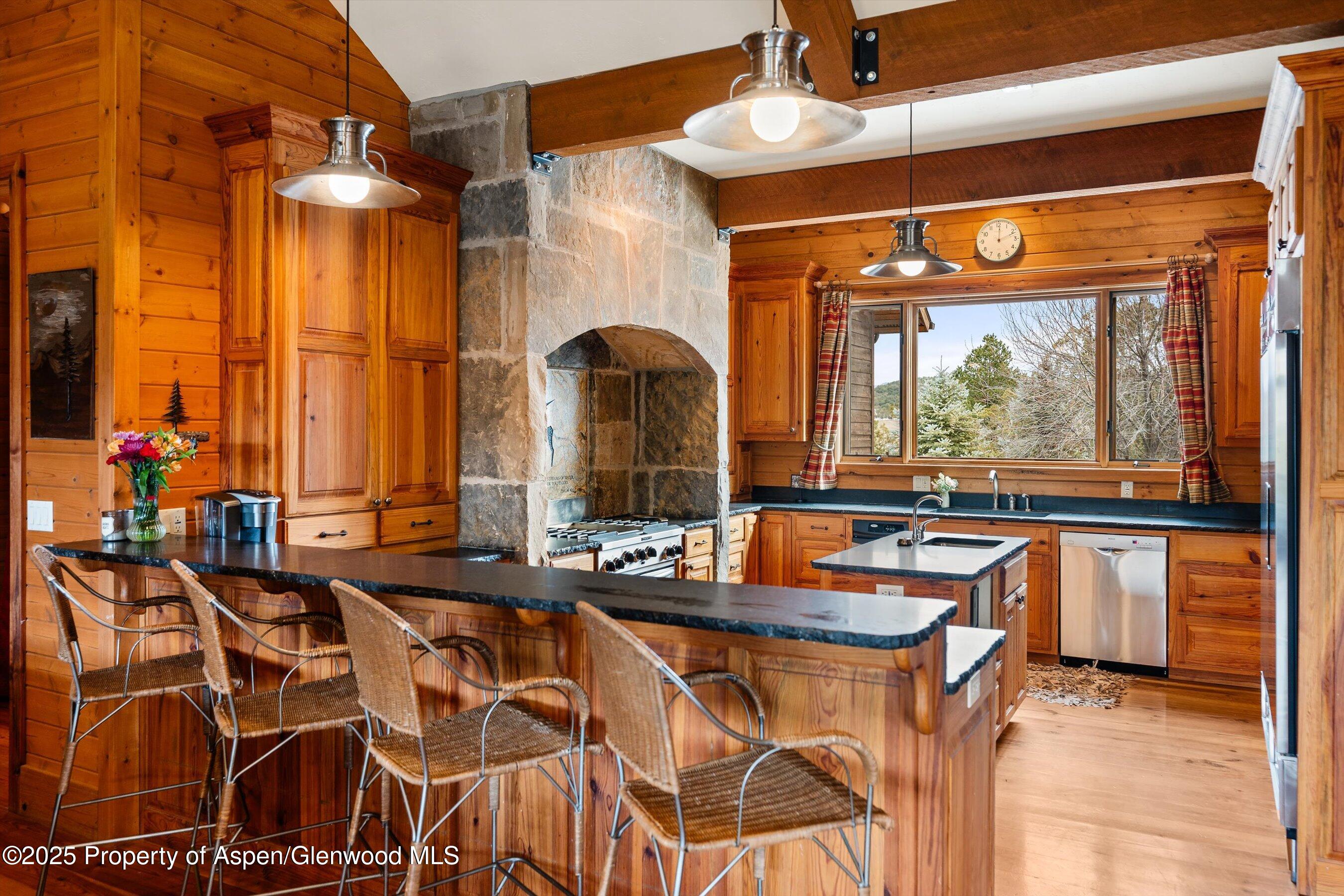 857 Indian Rock Road Property Photo 52