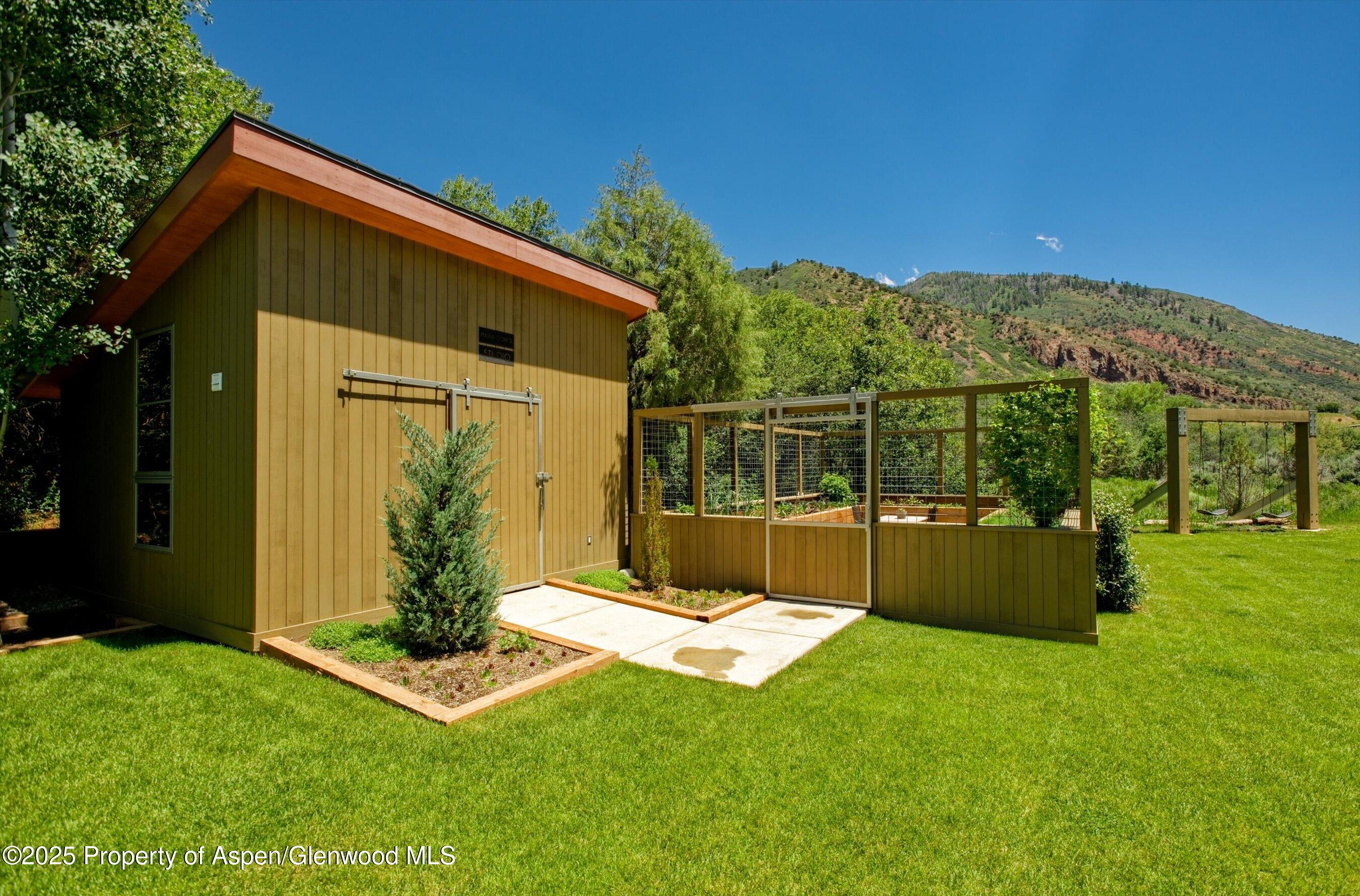 2556 Lower River Road Property Photo 22