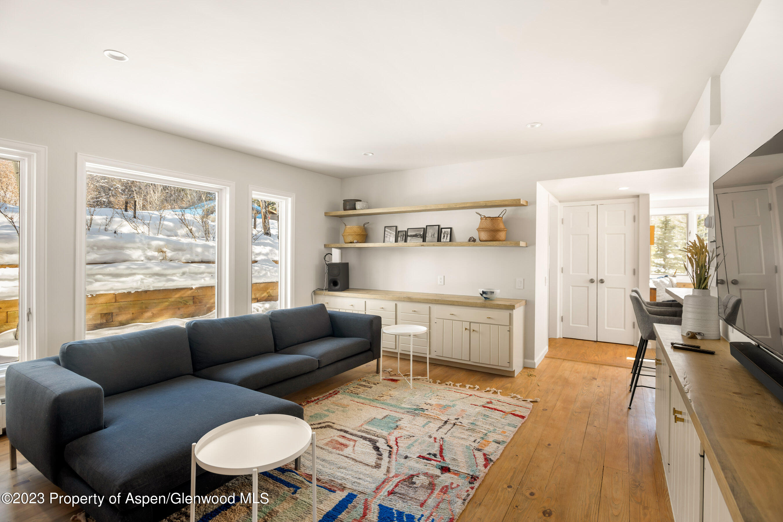 1036 Red Mountain Road Property Photo 7
