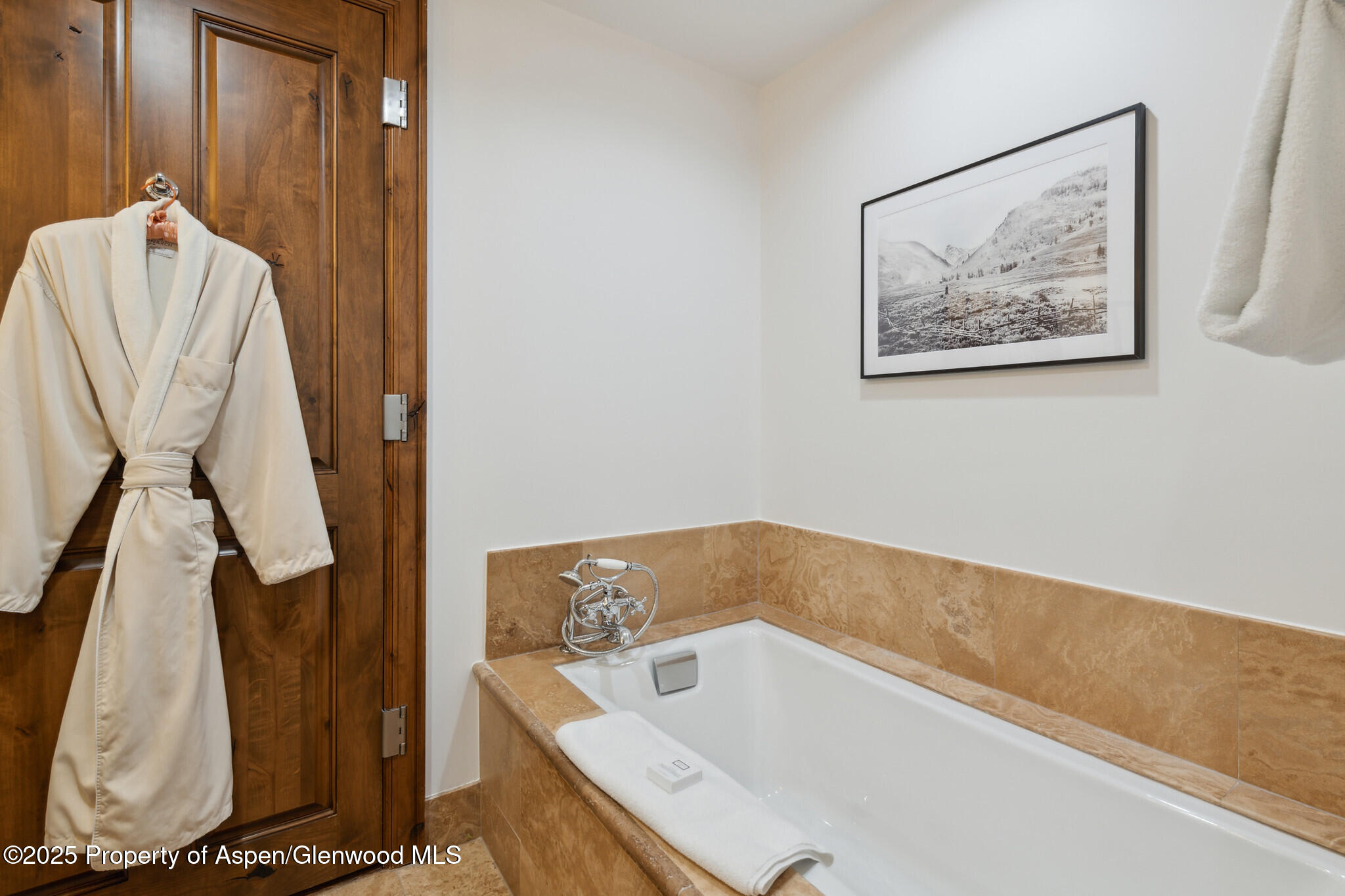 415 E Dean St, Unit 46 Property Photo 26