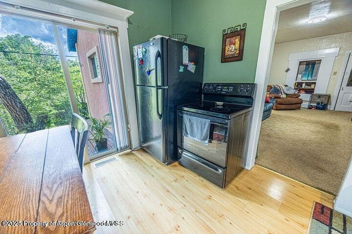 769 Legion Street Property Photo 6