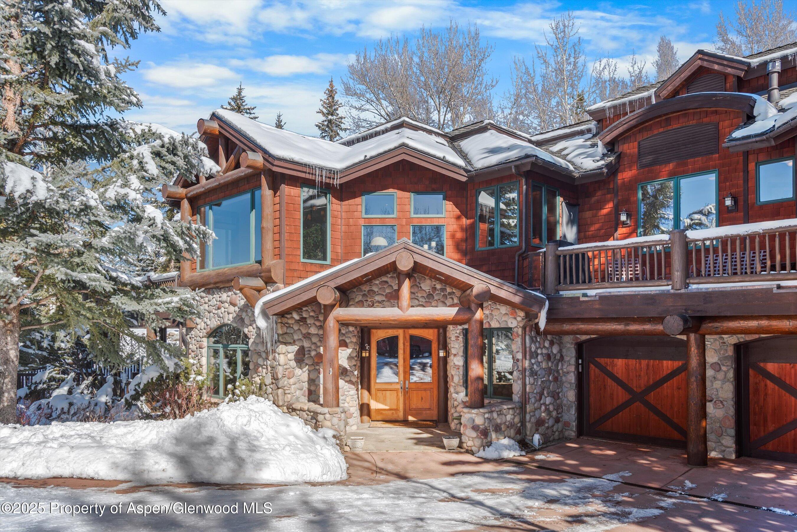 427 Silverlode Drive Property Photo