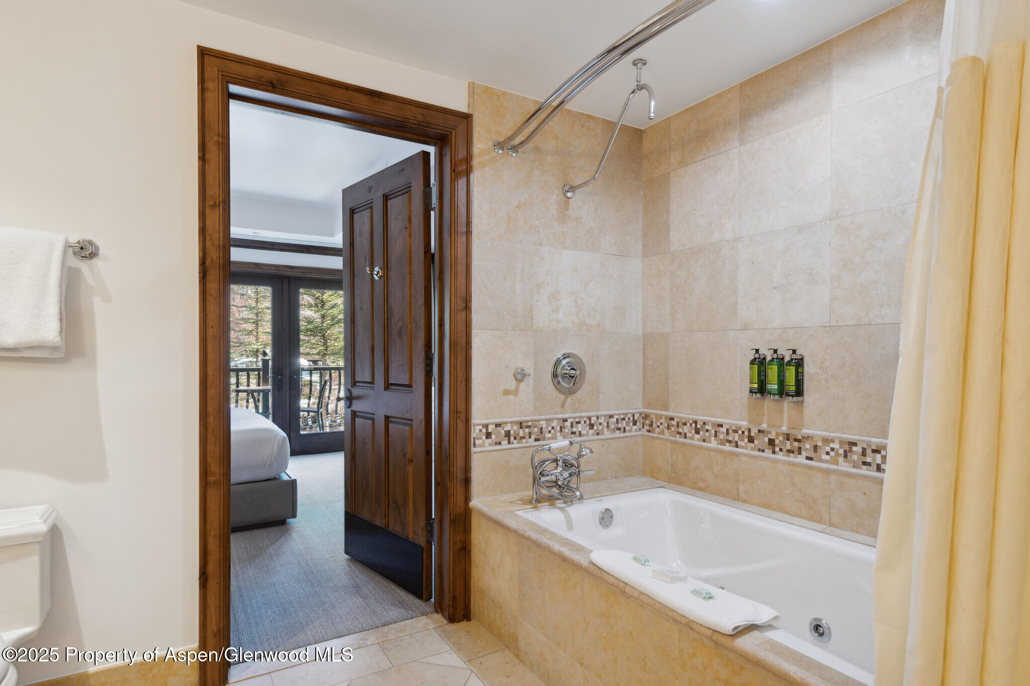 415 E Dean St, Unit 21 Property Photo 12