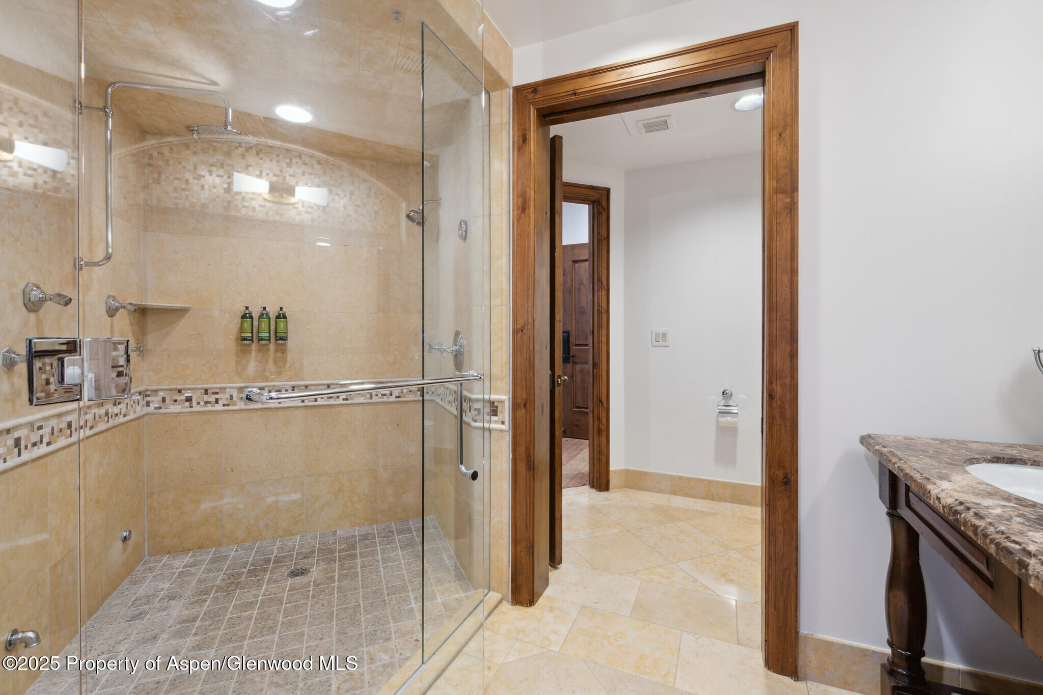 415 E Dean St, Unit 31 Property Photo 16