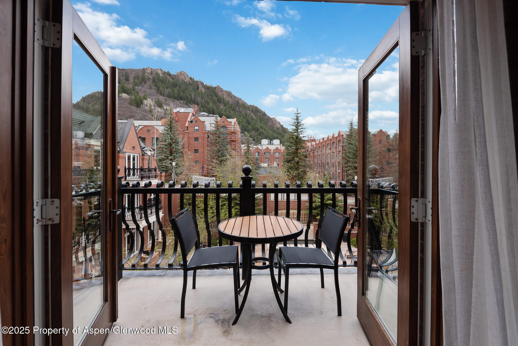 415 E Dean St, Unit 36 Property Photo 10