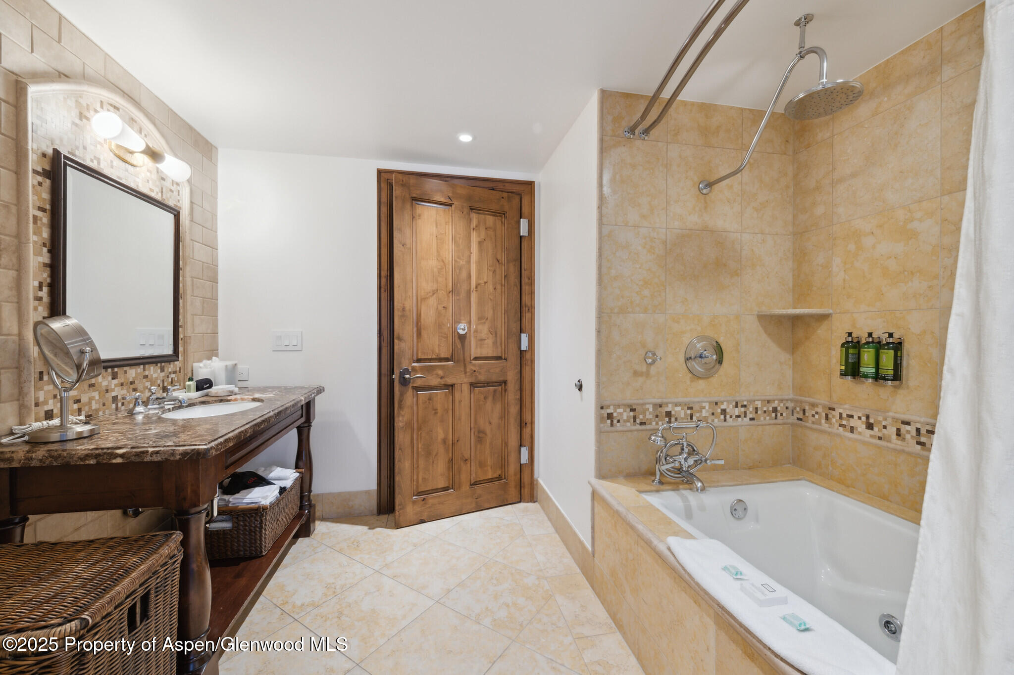 415 E Dean St, Unit 36 Property Photo 15