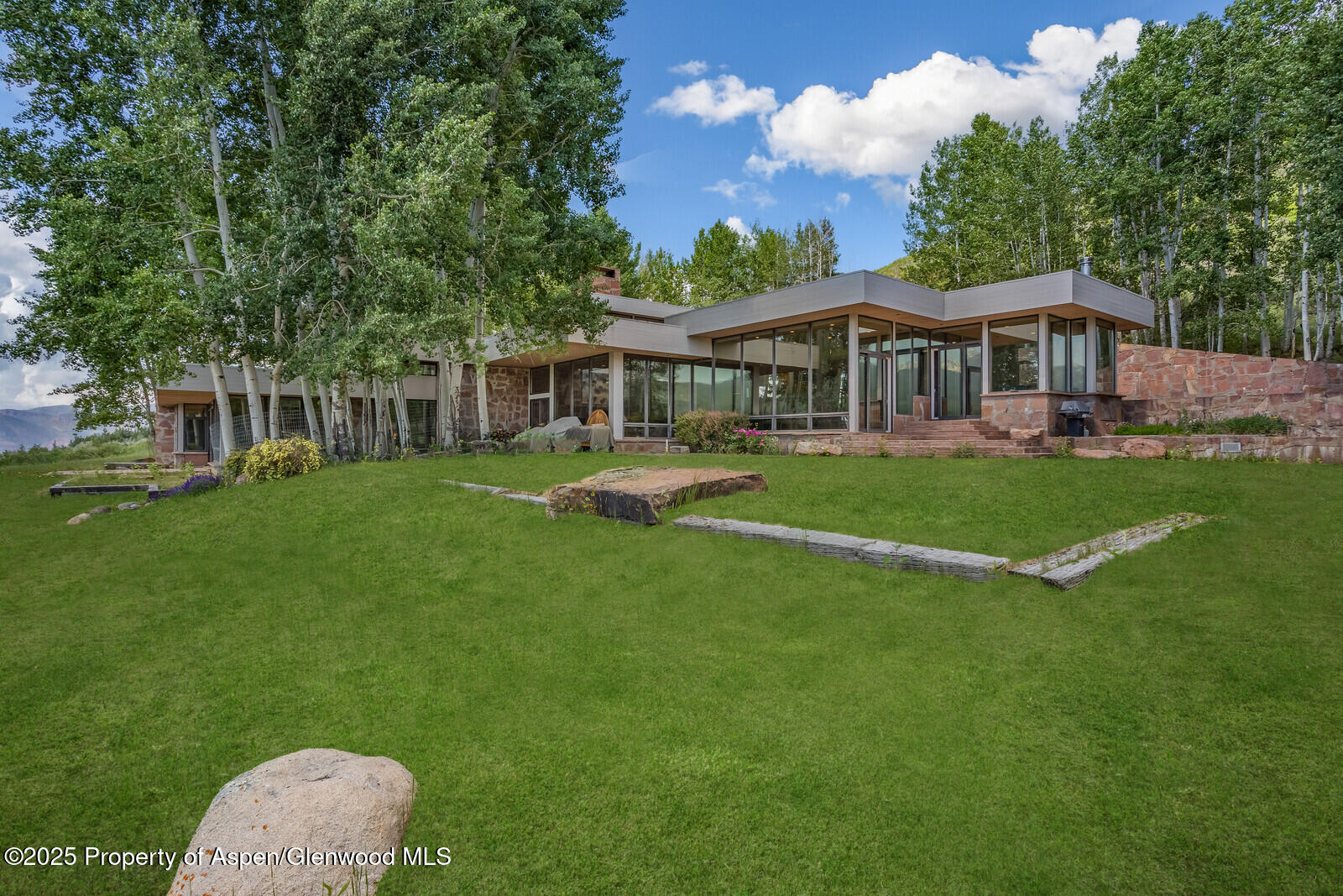 175 White Horse Springs Road Property Photo 1