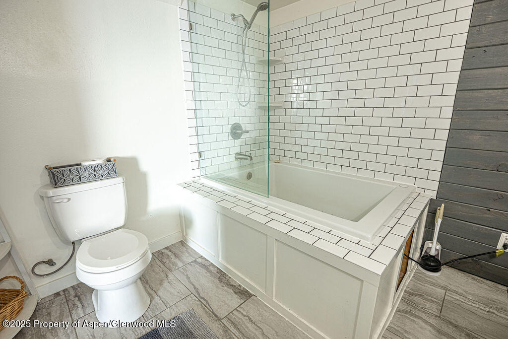 86 Counts Drive Property Photo 22