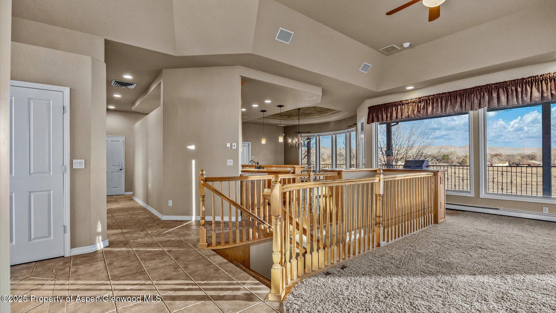 2426 H Road Property Photo 8