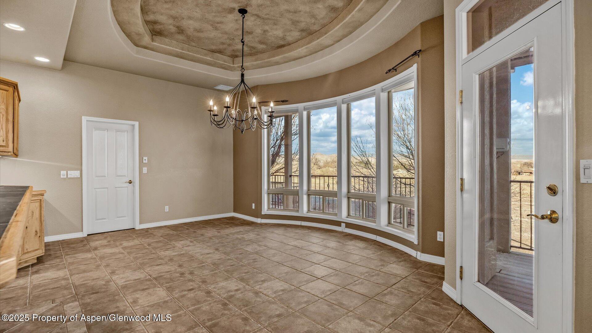 2426 H Road Property Photo 14