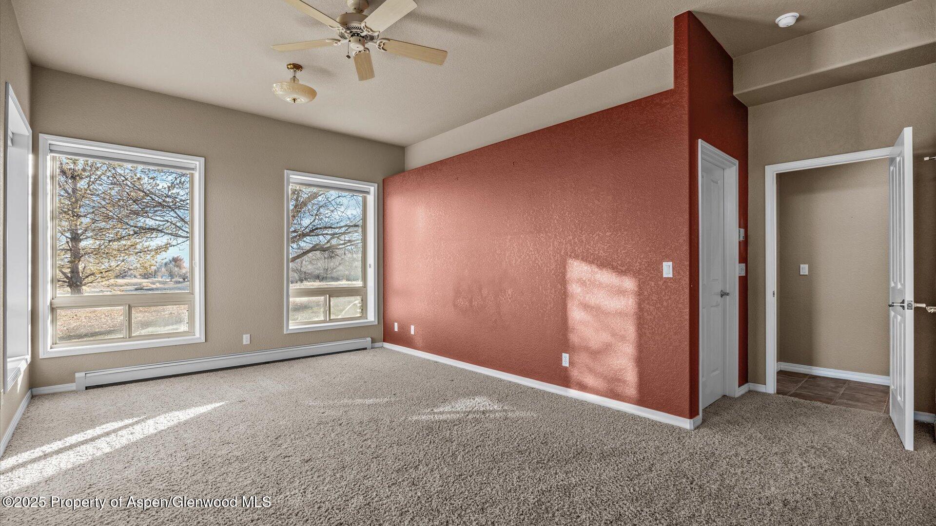 2426 H Road Property Photo 26
