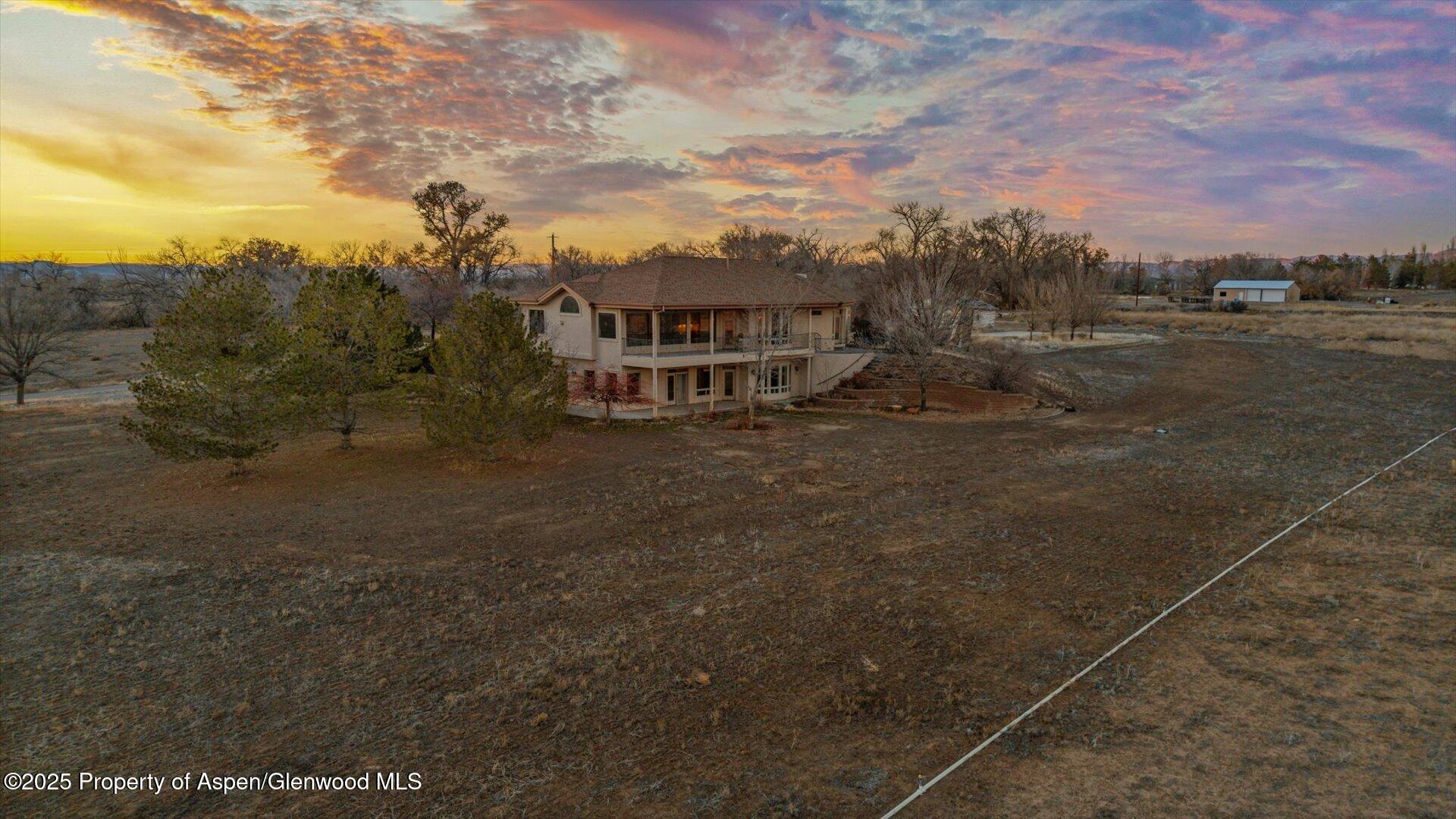 2426 H Road Property Photo 35