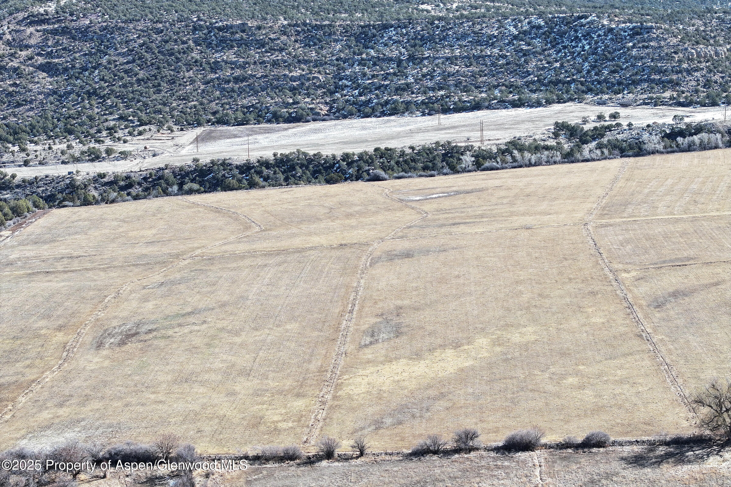 12482 54 7/10 Road Property Photo 14