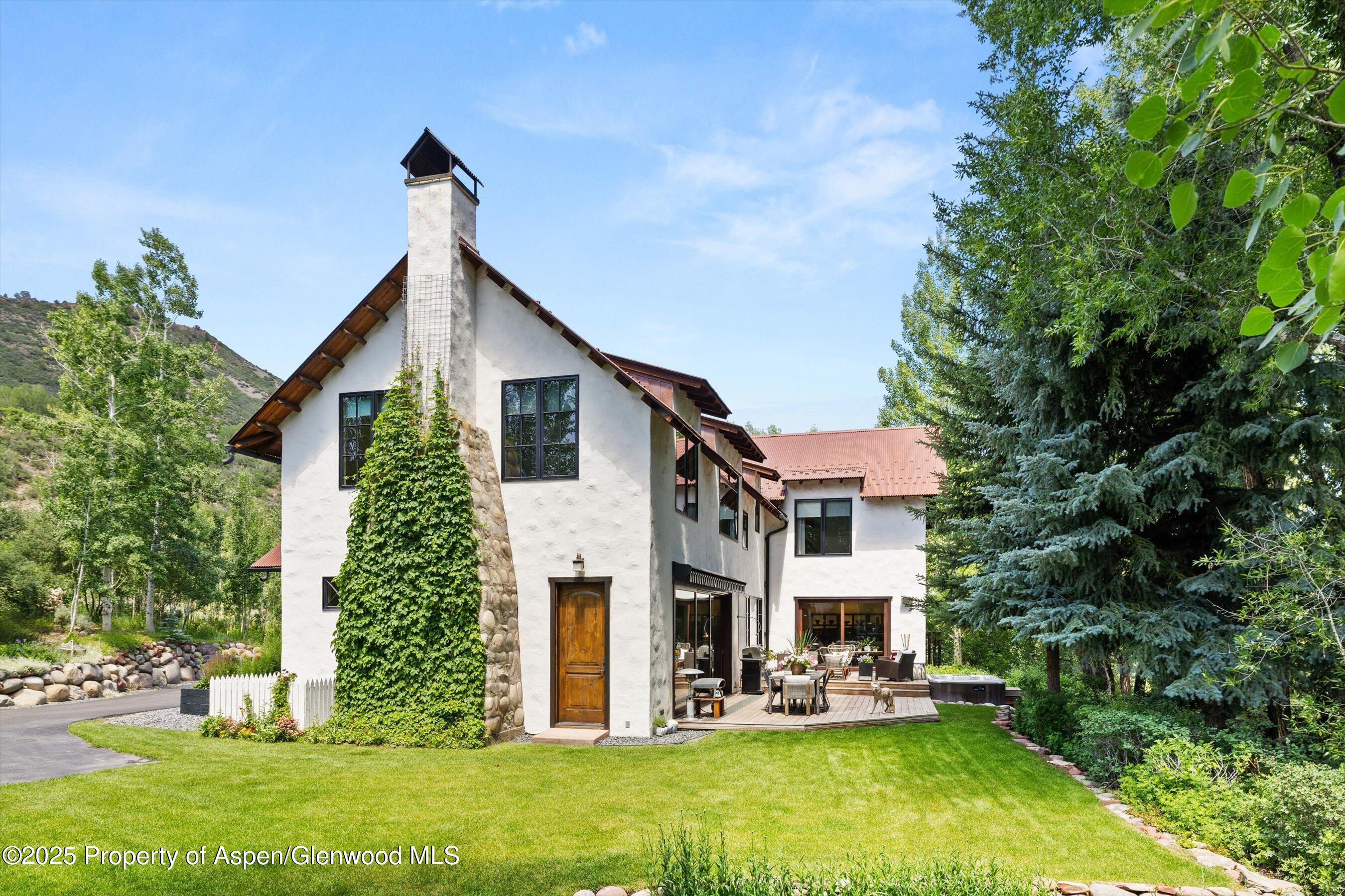 256 Twining Flats Road Property Photo 1