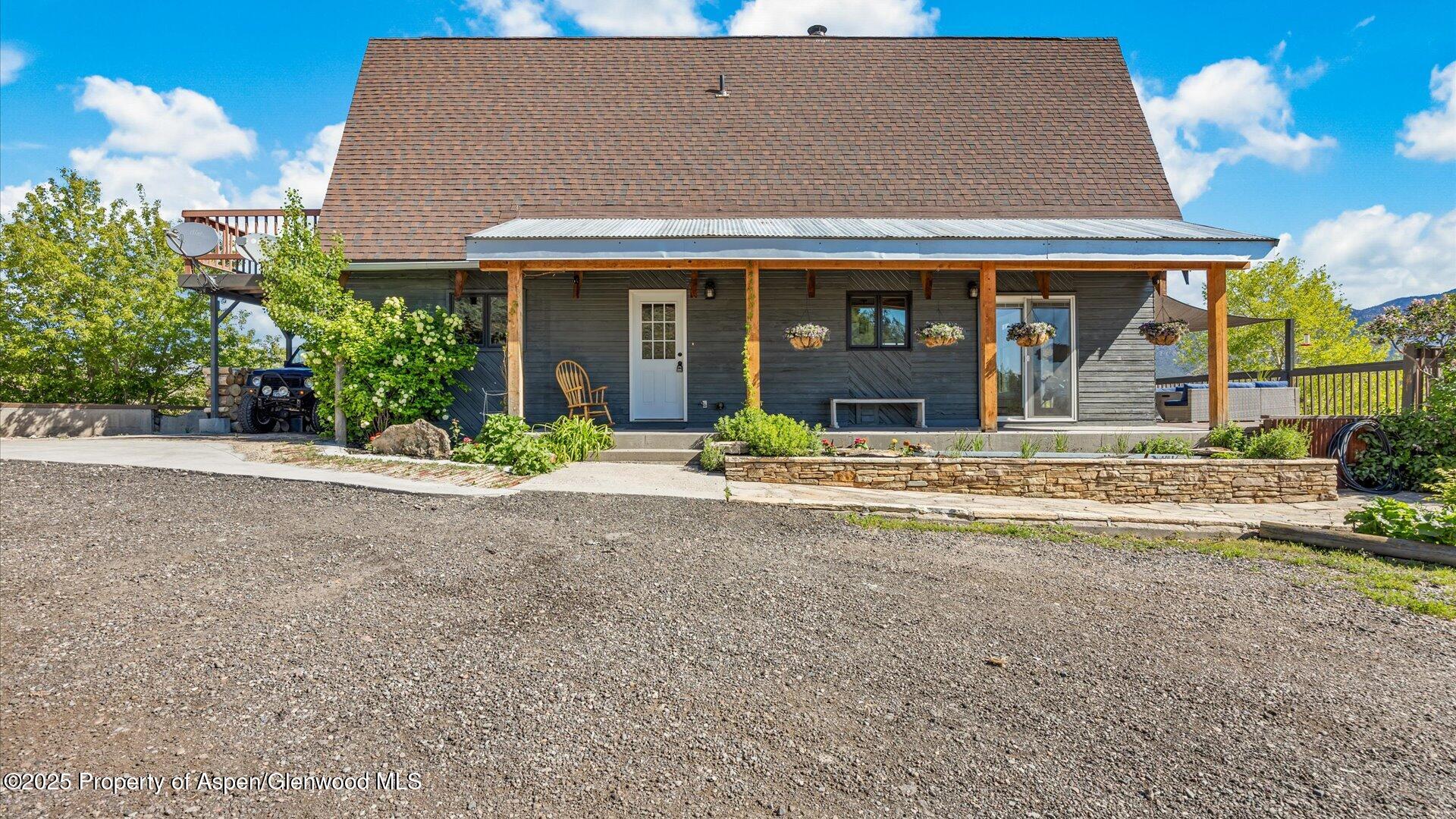 325 Highway 325 Property Photo 3