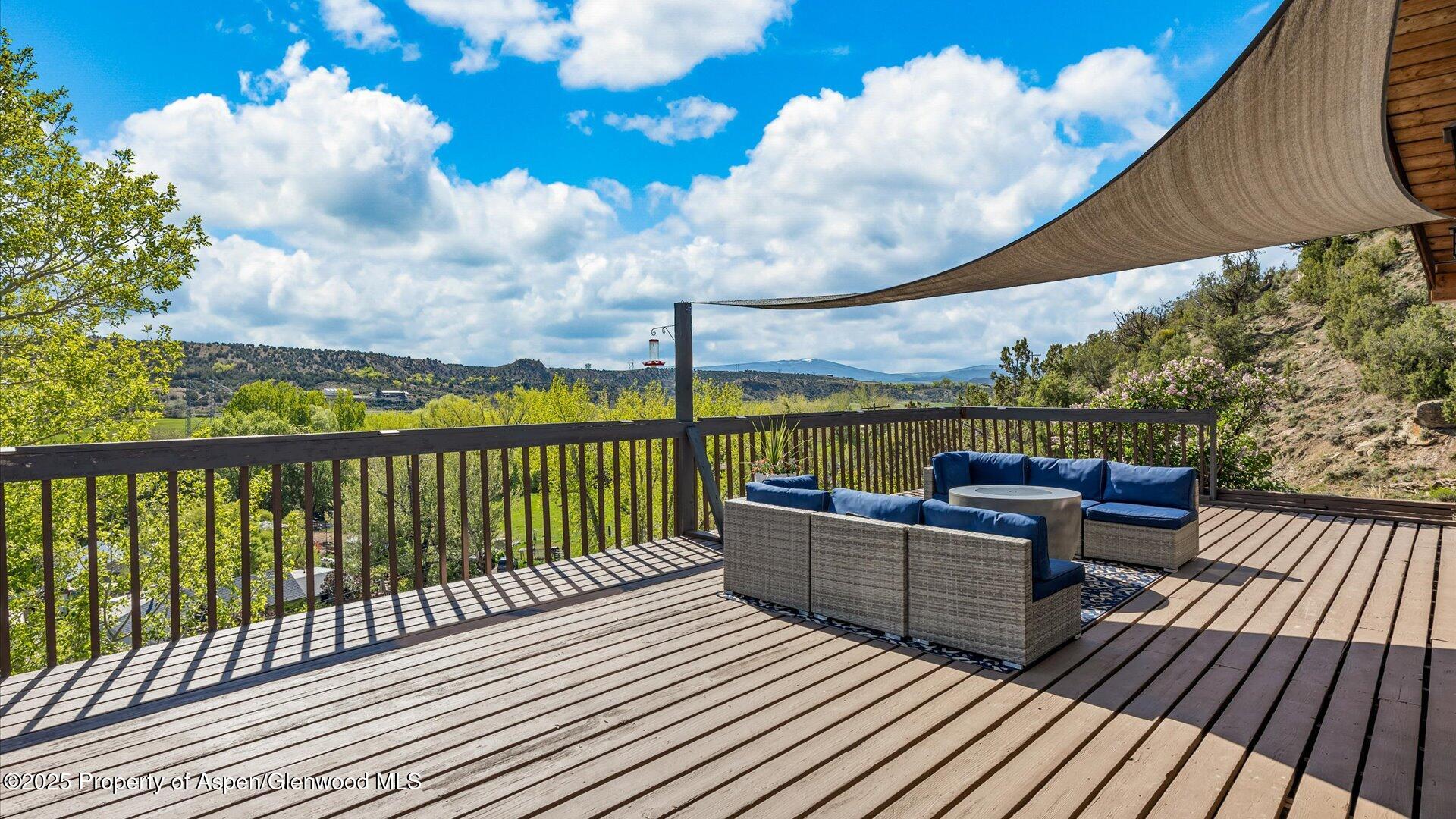 325 Highway 325 Property Photo 6