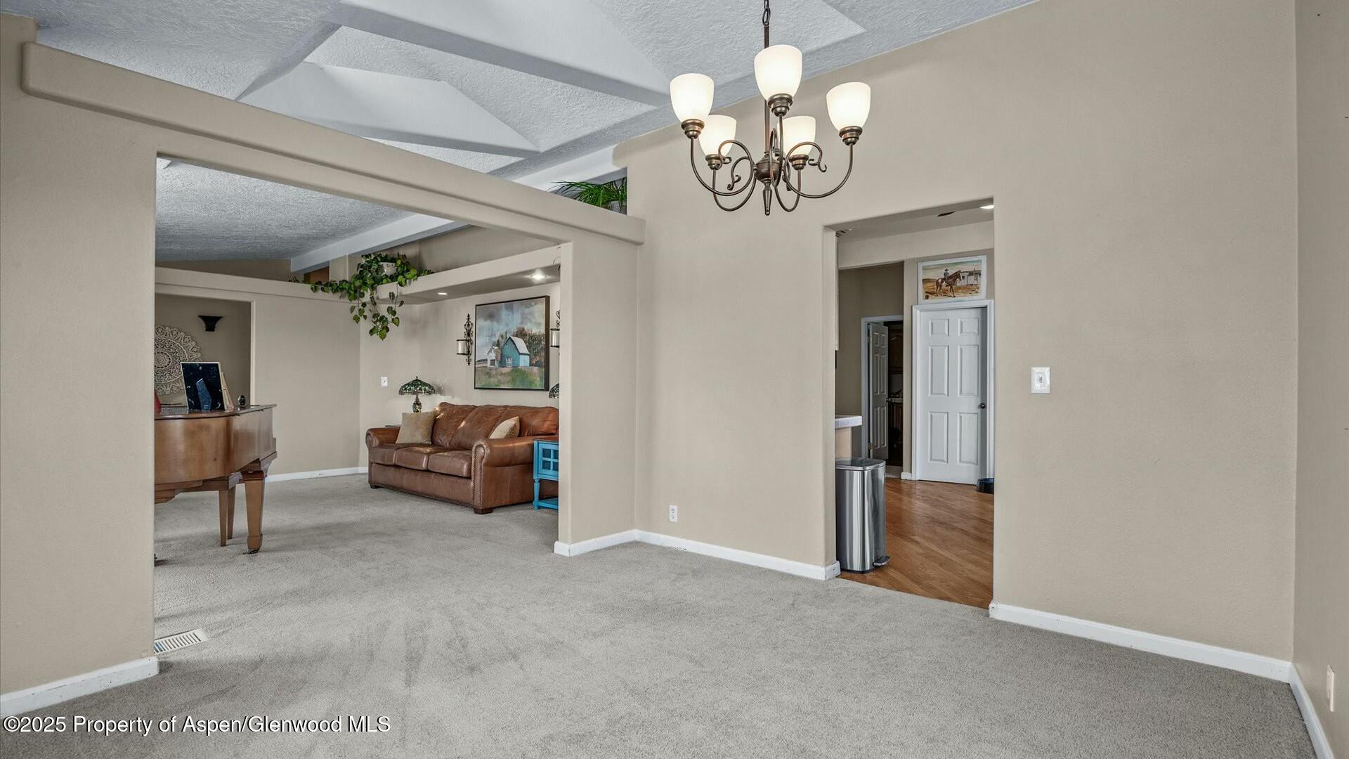 10479 50 Road Property Photo 14