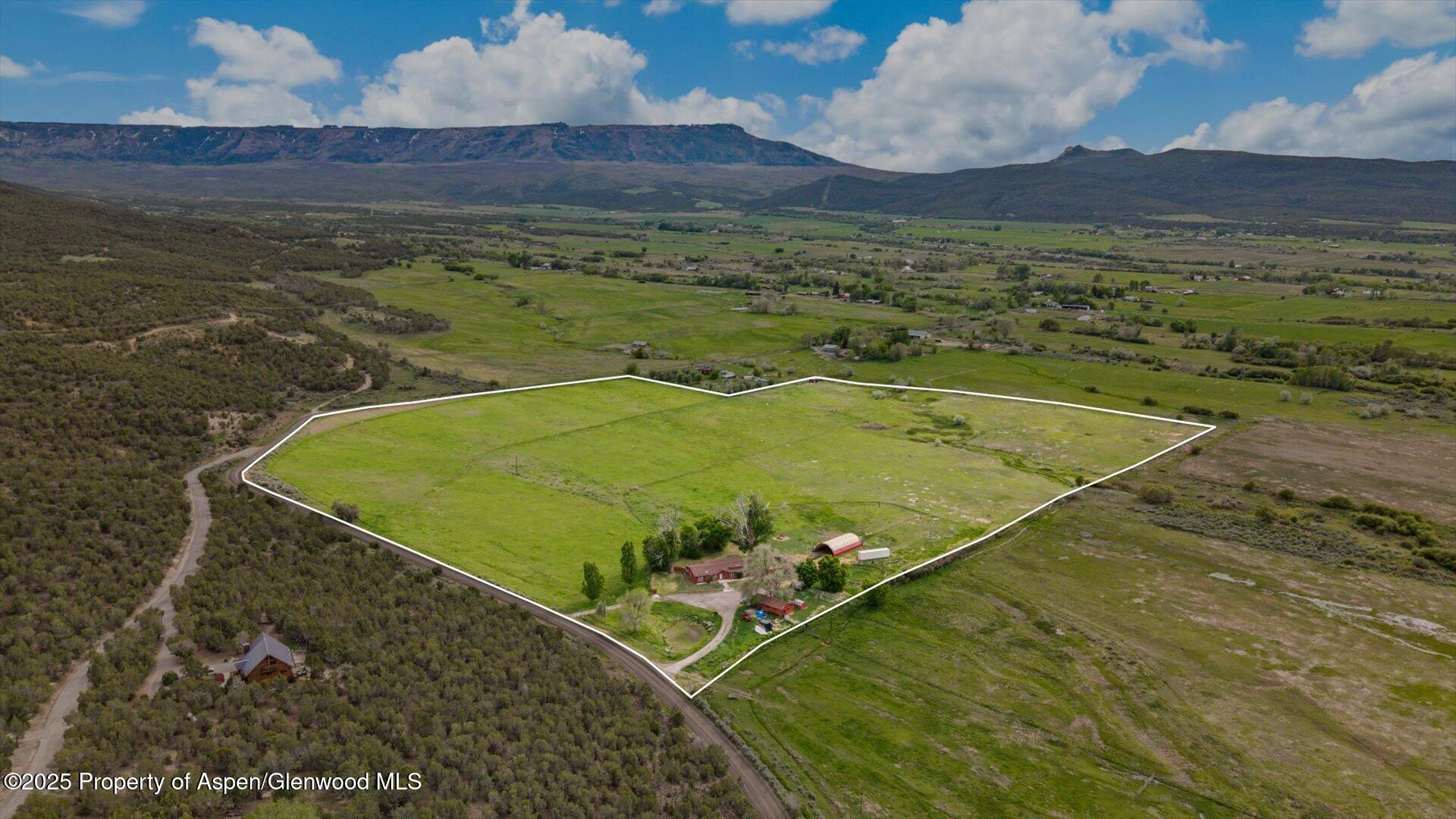 10479 50 Road Property Photo 32
