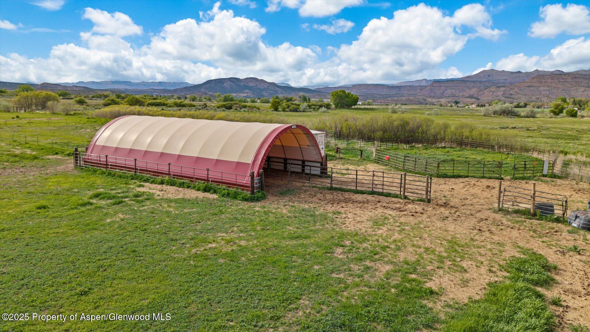 10479 50 Road Property Photo 38