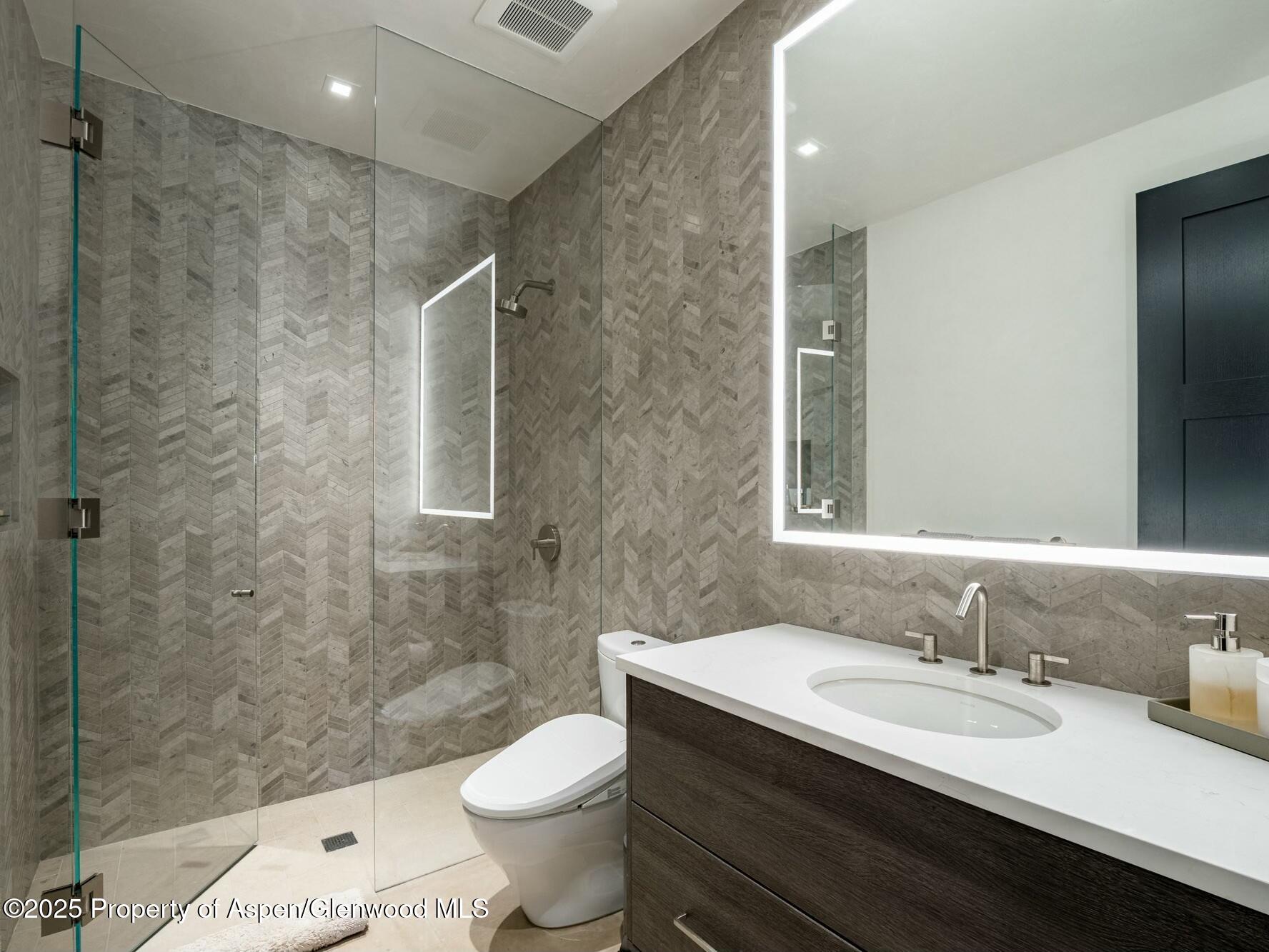1154 E Cooper Avenue Property Photo 18