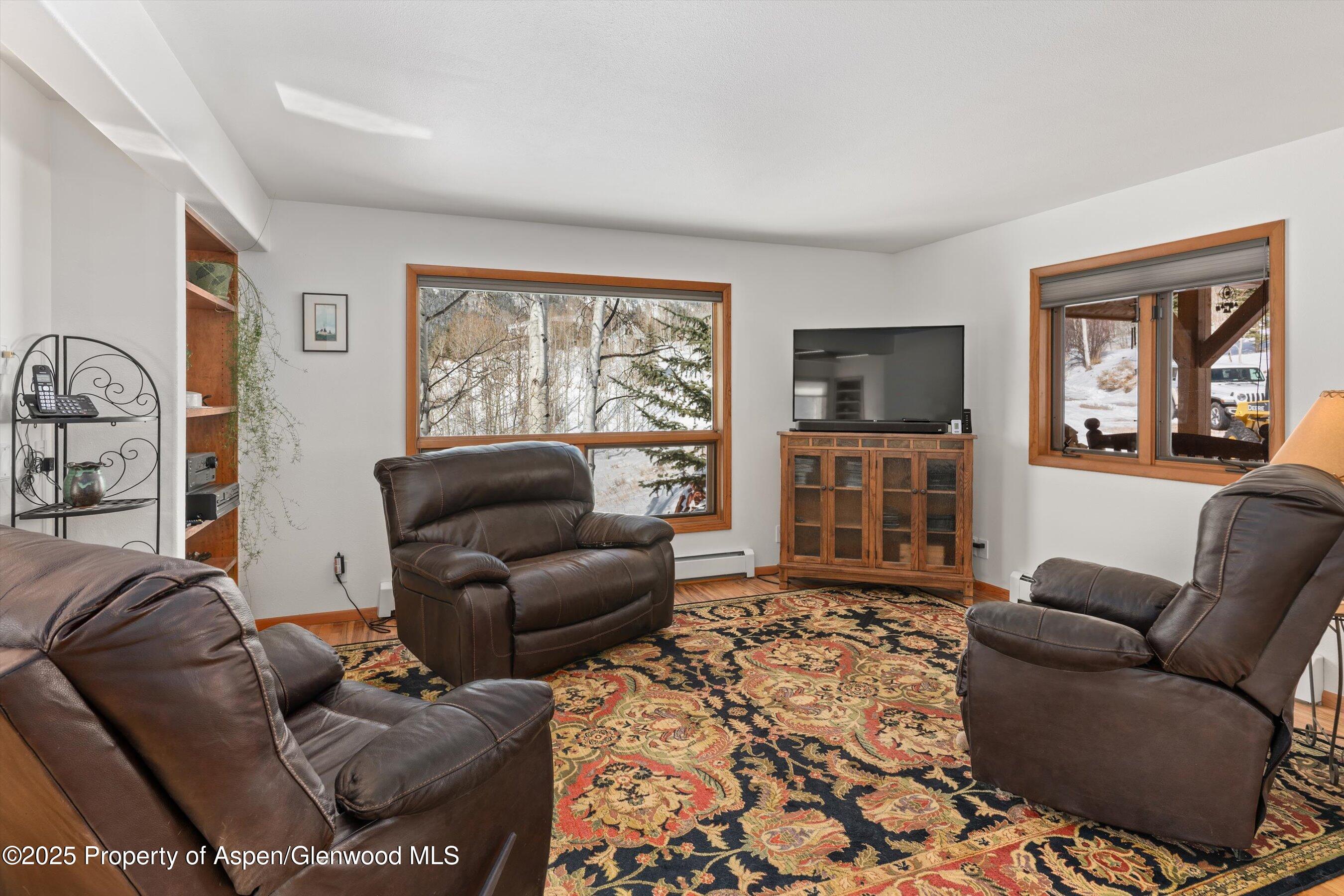 238 Hawk Lane Property Photo 12