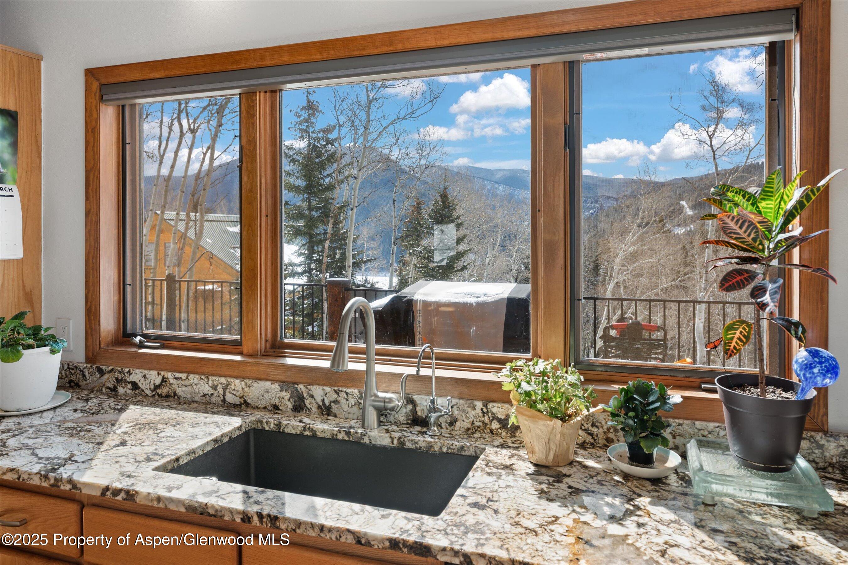 238 Hawk Lane Property Photo 15