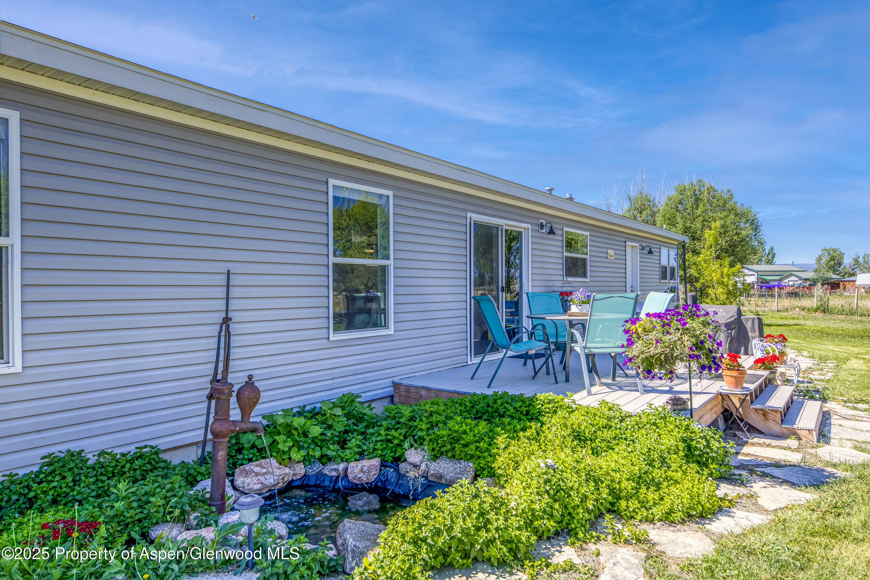 10155 6400 Road Property Photo 2