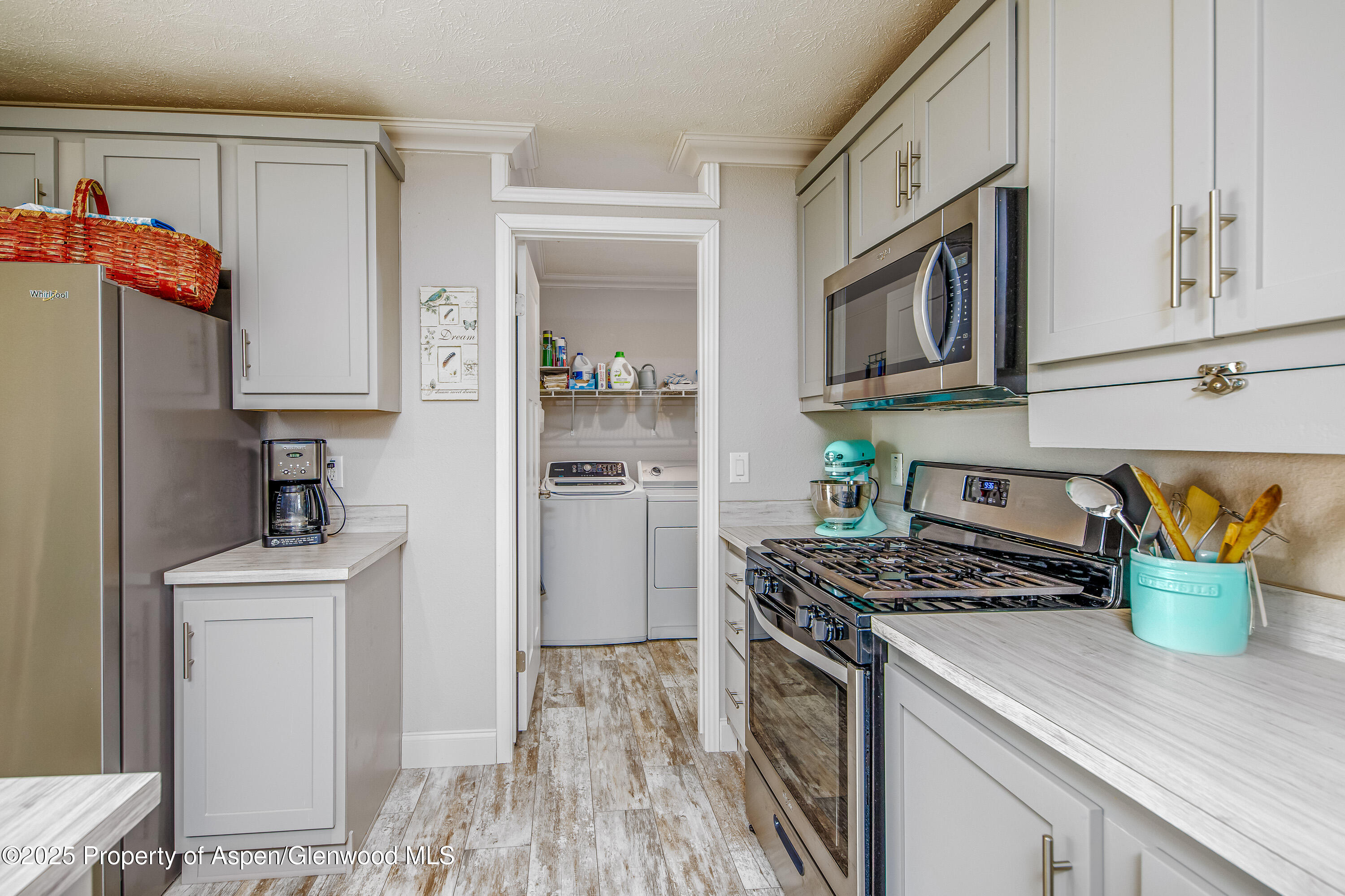 10155 6400 Road Property Photo 6