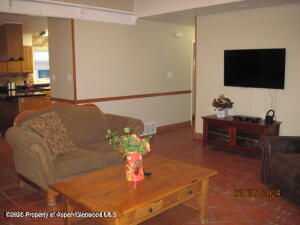 1645 E 7th Street Property Photo 7