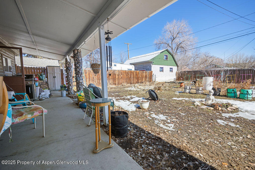 365 Russell Street Property Photo 36