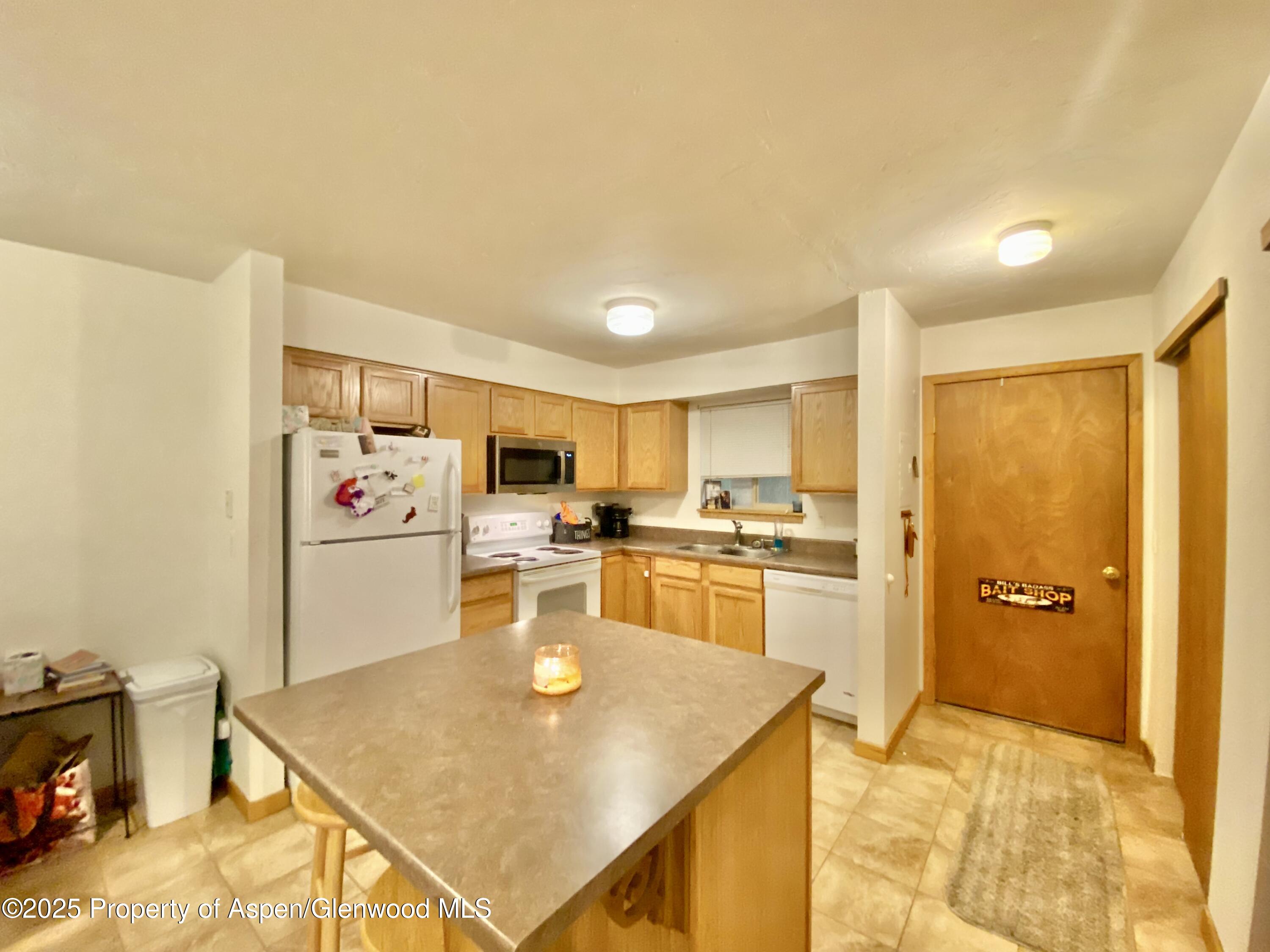 680 Water Street, Unit 1 Property Photo 4