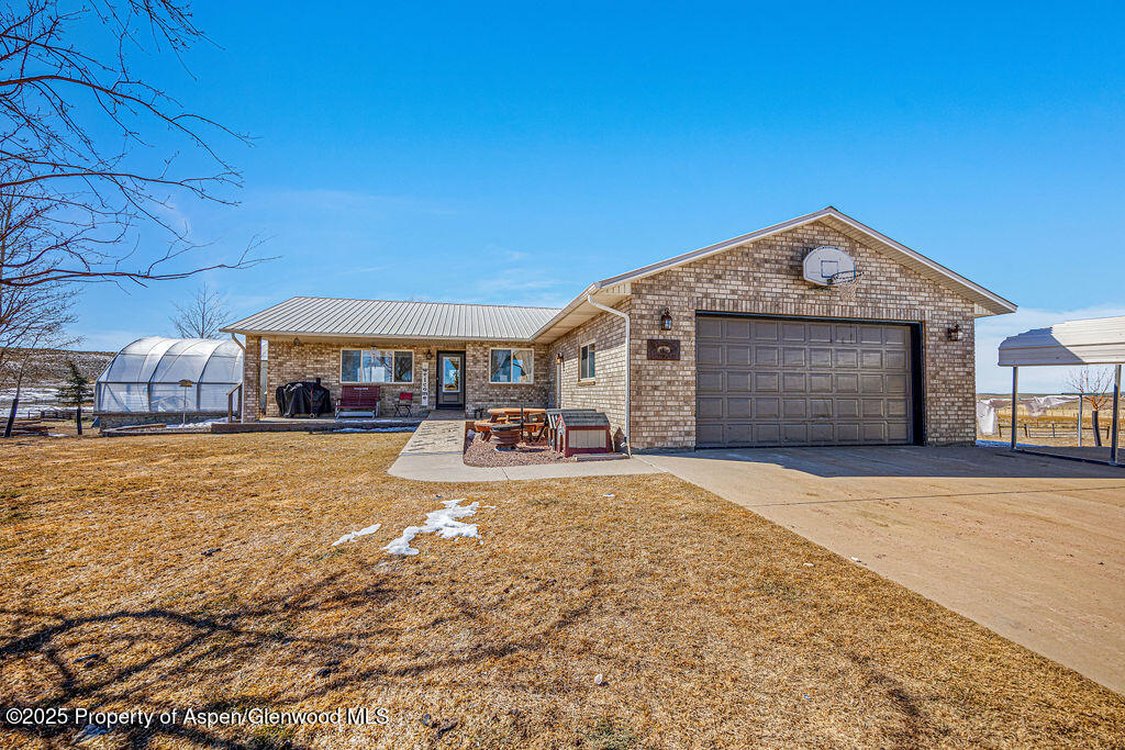 37 Pronghorn Road Property Photo