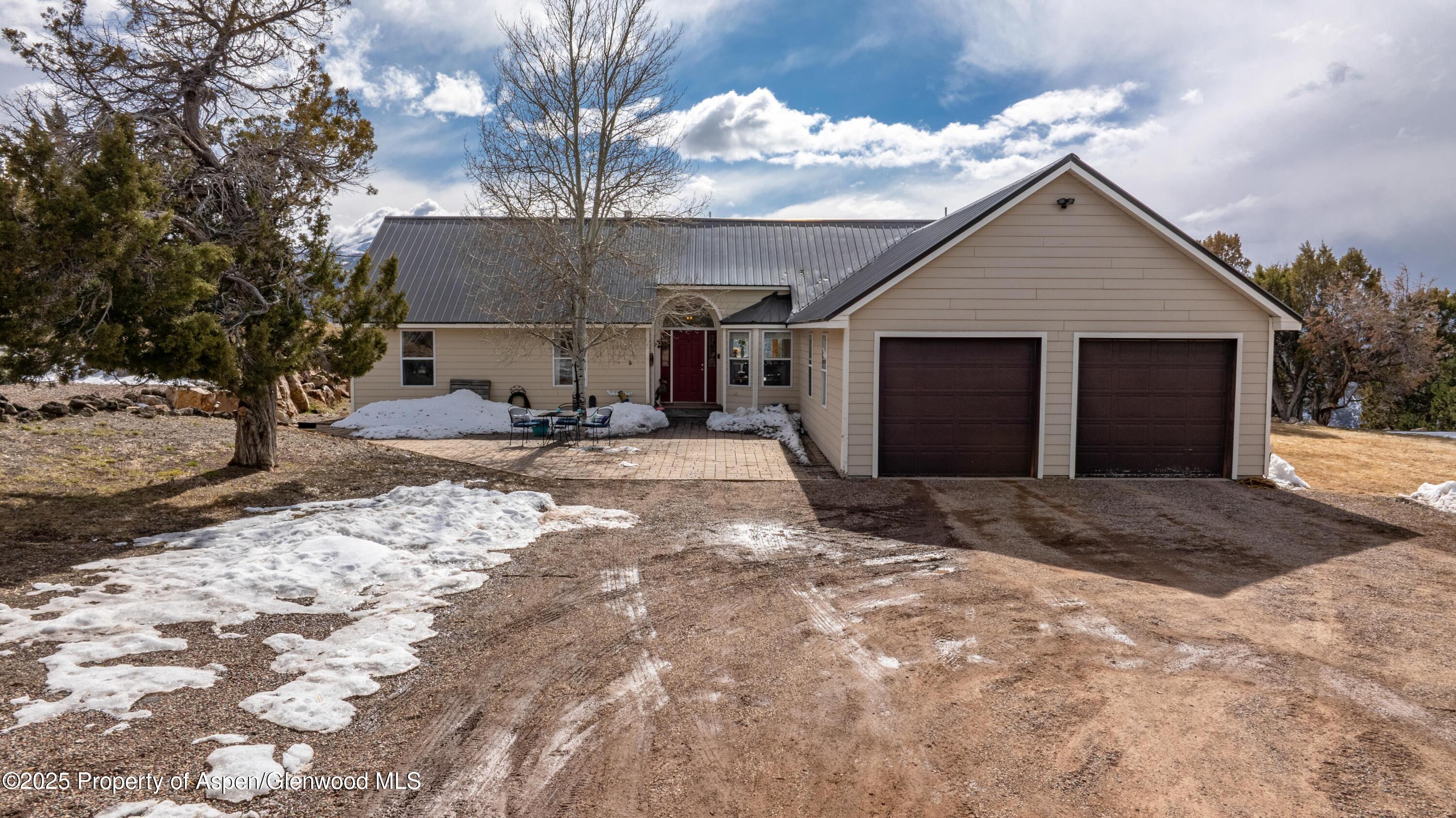 609 Harmony Lane Property Photo 3