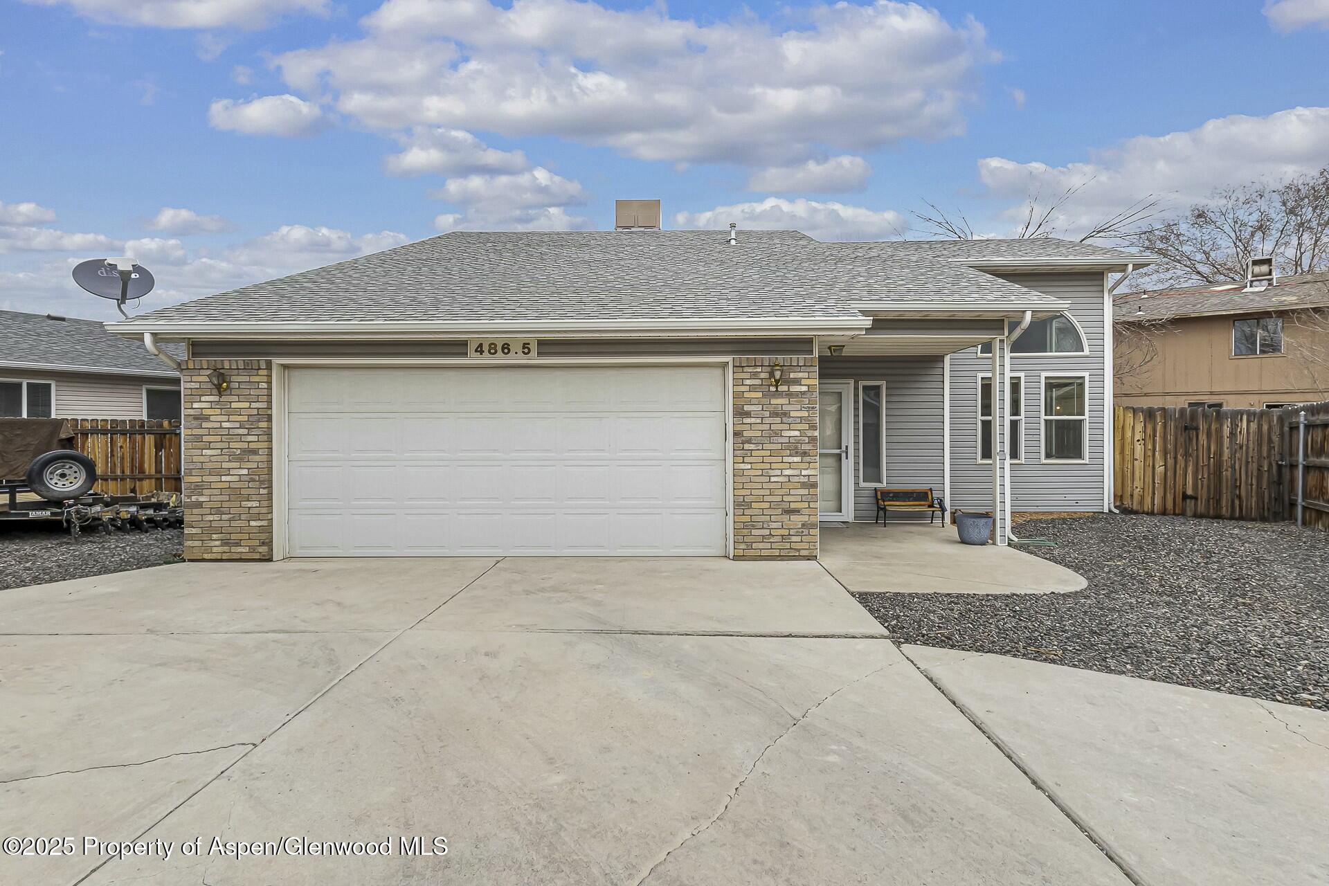 486 1/2 Ridge Lane Lane Property Photo 1