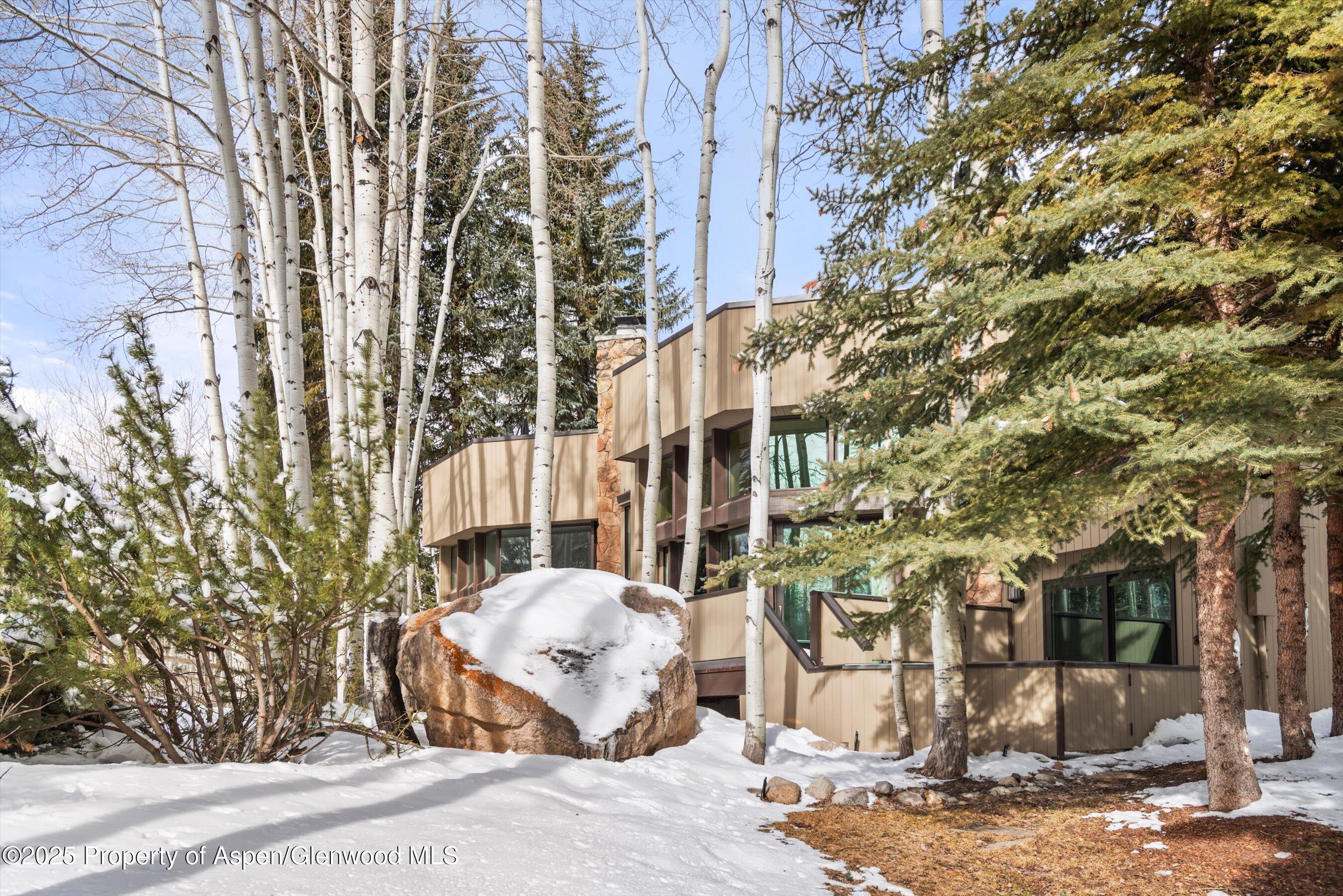 1428 Crystal Lake Road, A4 Property Photo 2