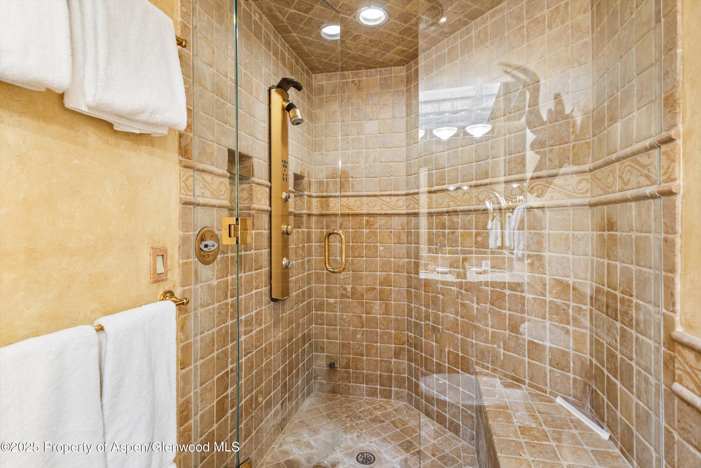 1428 Crystal Lake Road, A4 Property Photo 21
